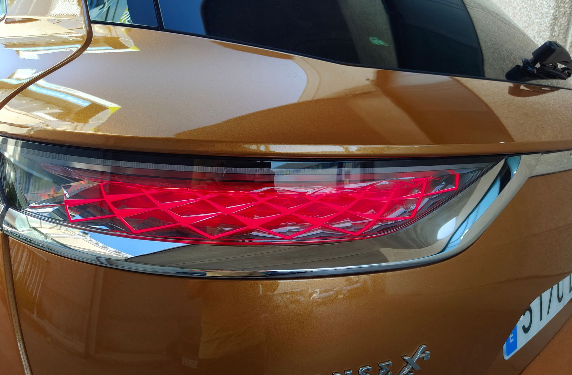 DS DS 7 Crossback E-Tense 300 Grand Chic 4WD - foto 19