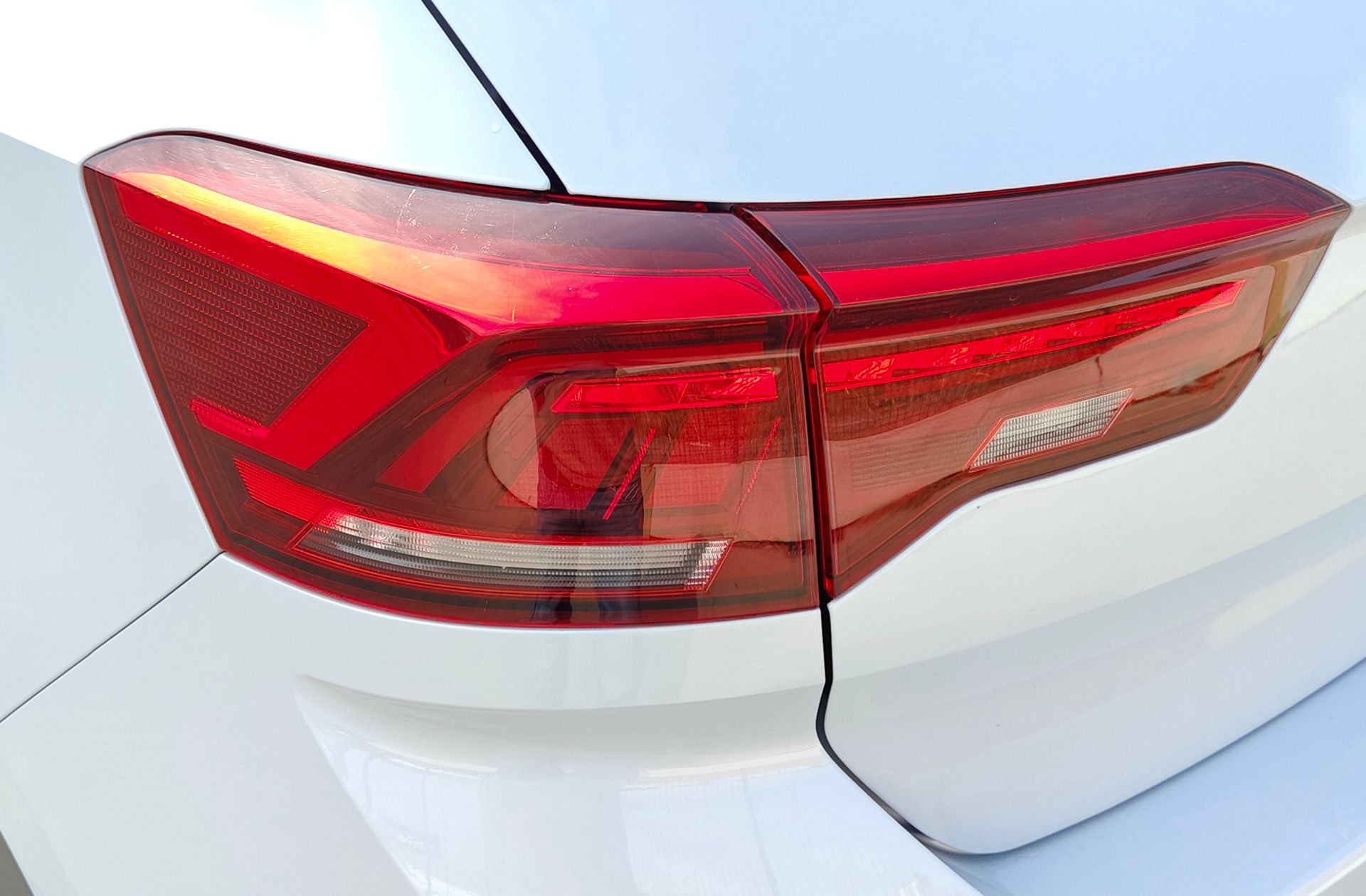 Volkswagen T-Roc Sport 1.5 TSI - foto 19