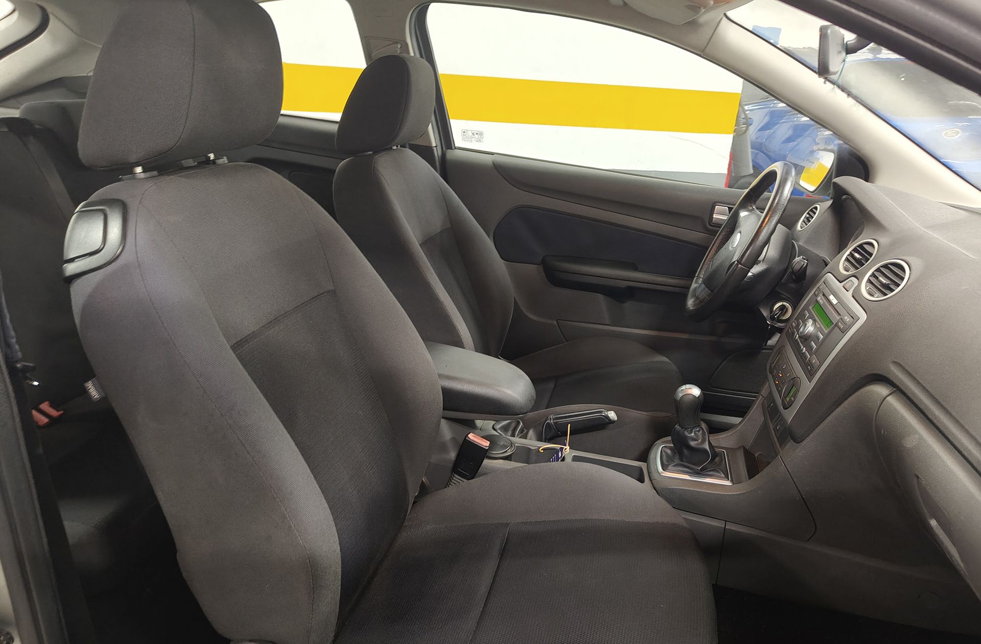 Ford Focus 1.6 Sport - foto 14
