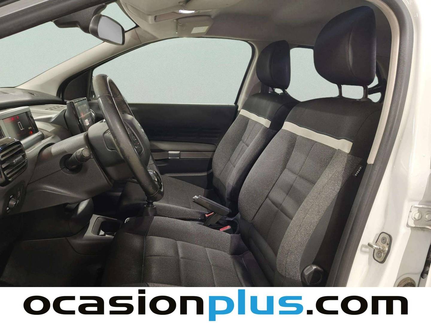 Foto asientos delanteros Citroën C4 Cactus Citroën C4 Cactus BlueHDi 100 S&S Shine (102 CV)
