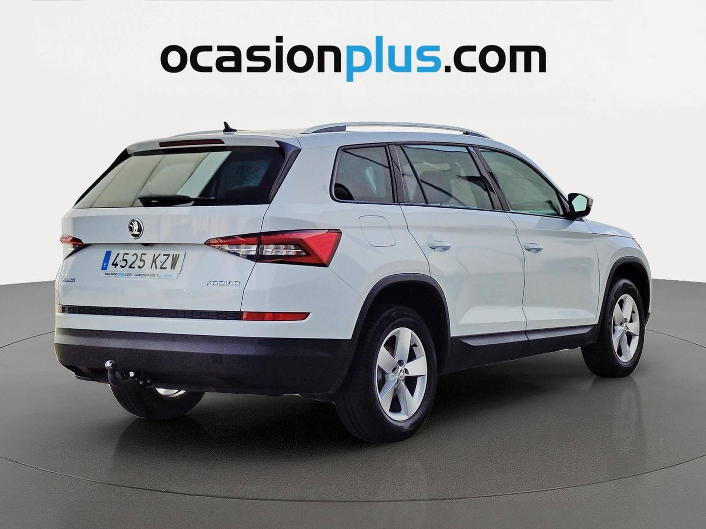 Foto trasera Skoda Kodiaq Skoda Kodiaq 1.5 TSI Ambition 4x2 (150 CV) 7 Plazas derecha