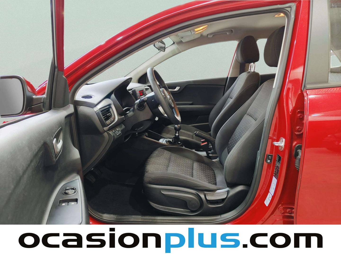 Foto asientos delanteros KIA Rio KIA Rio 1.2 CVVT Concept (84 CV)