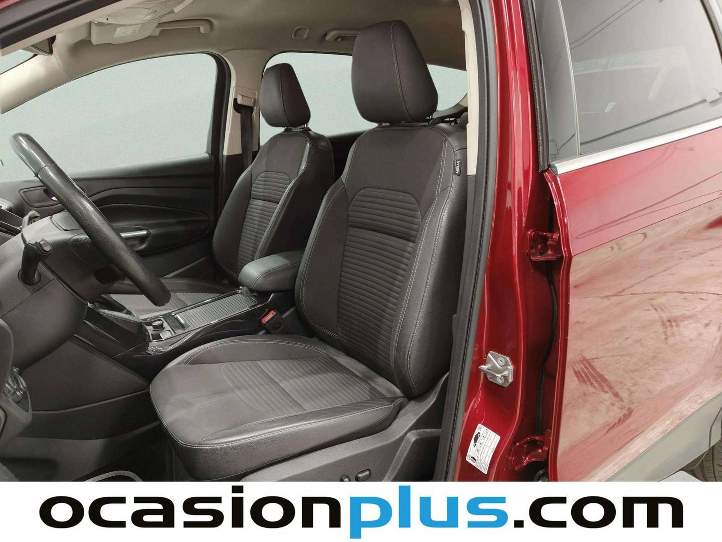 Foto asientos delanteros Ford Kuga Ford Kuga 1.5 EcoBoost Trend+ 4x4 Auto (176 CV)