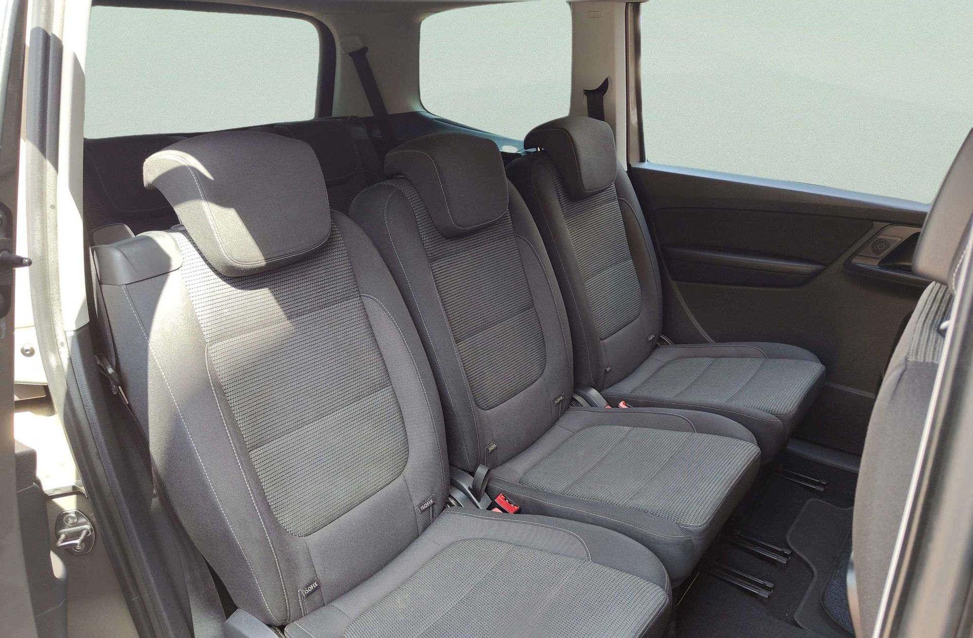 Volkswagen Sharan Advance 2.0 TDI DSG 7 plazas - foto 18