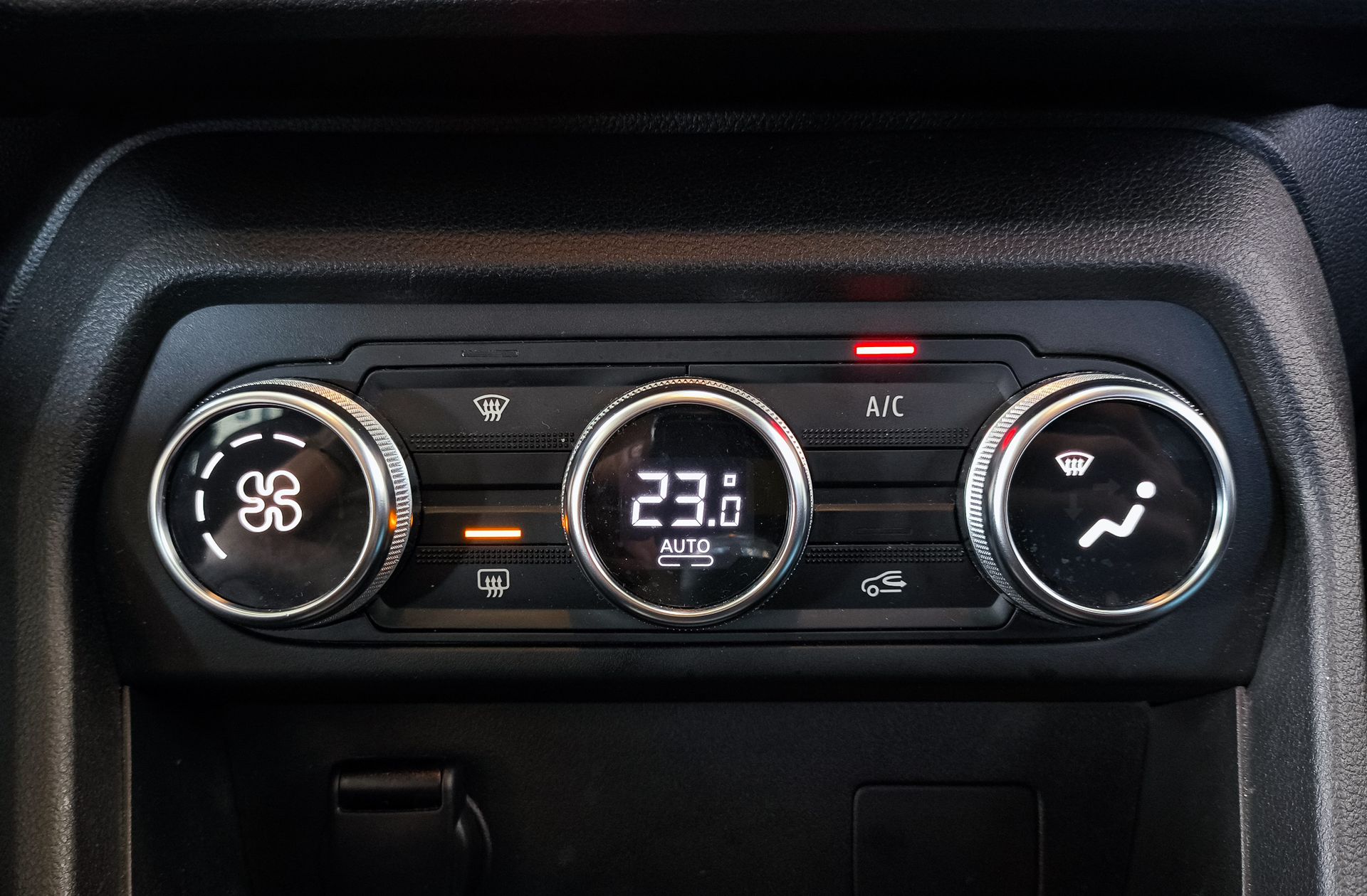 Dacia Sandero Stepway Comfort TCe - foto 31