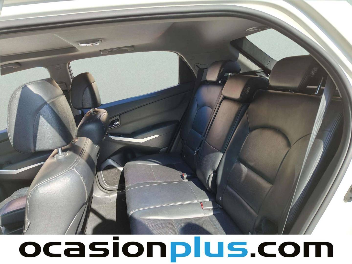 Foto asientos traseros SsangYong Korando SsangYong Korando D20T Limited 4x2 Auto (175 CV)