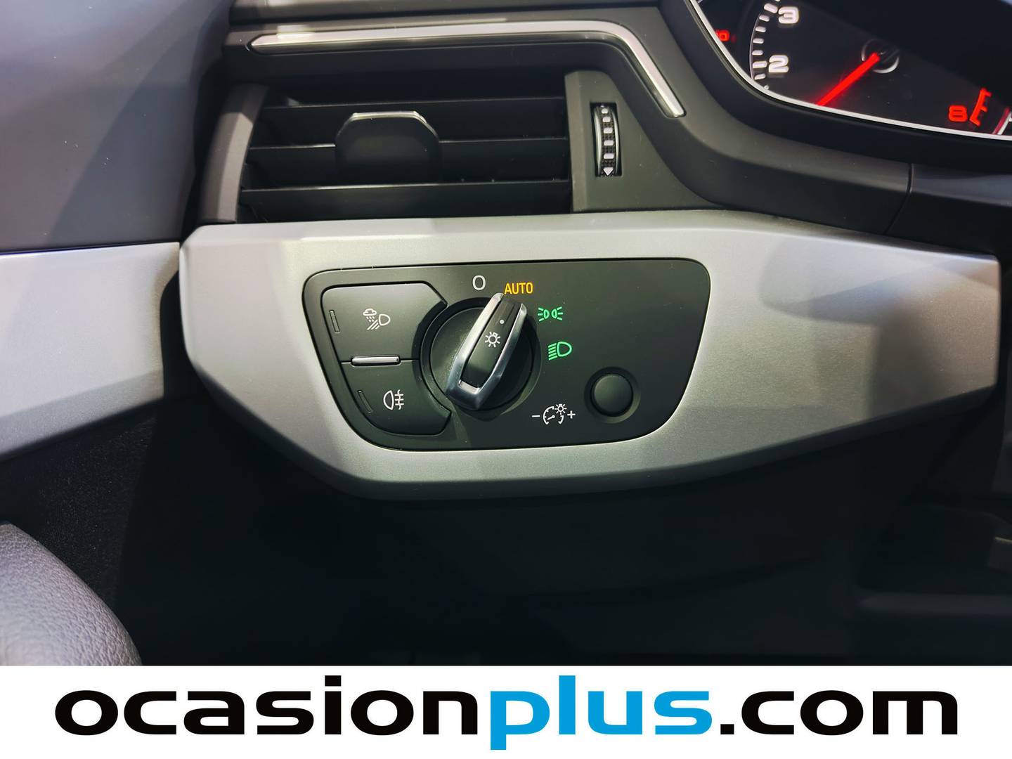 Extras del Audi A4 Audi A4 Advanced edition 1.4 TFSI (150 CV)