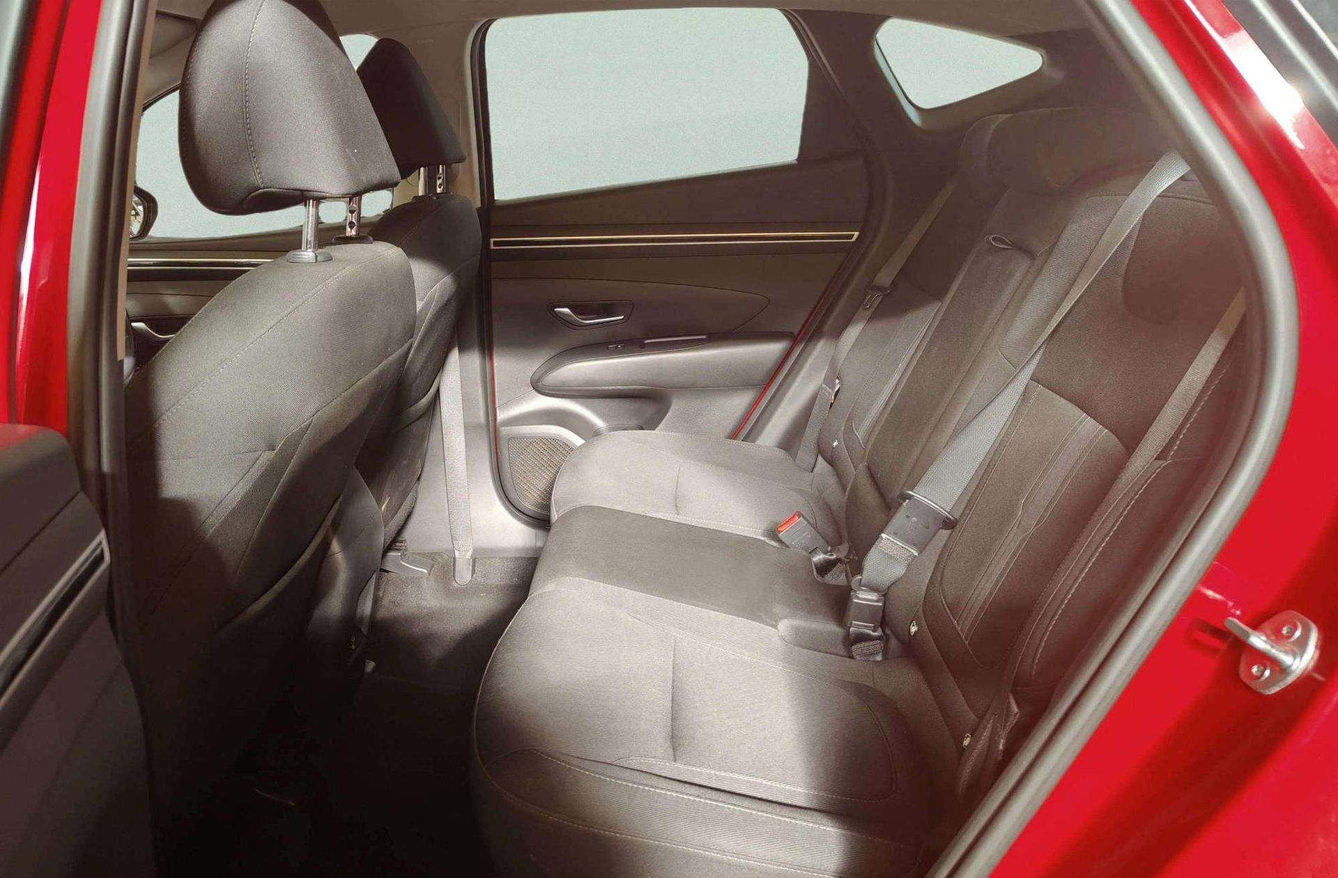 Hyundai Tucson 1.6 T-GDi Maxx - foto 11