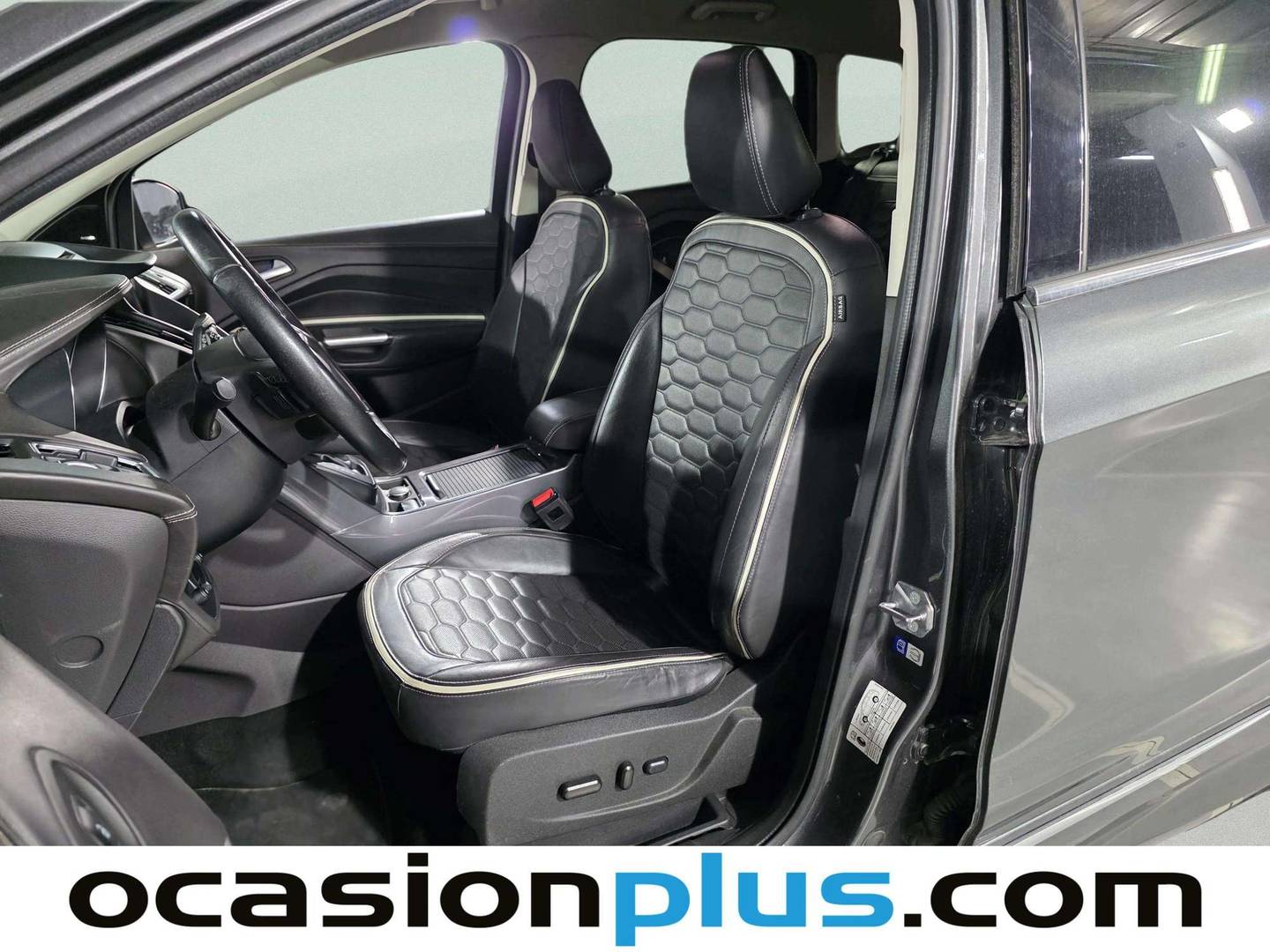 Foto Ford Kuga Ford Kuga 2.0 TDCI S&S Vignale 4x4 Powershift (150 CV)