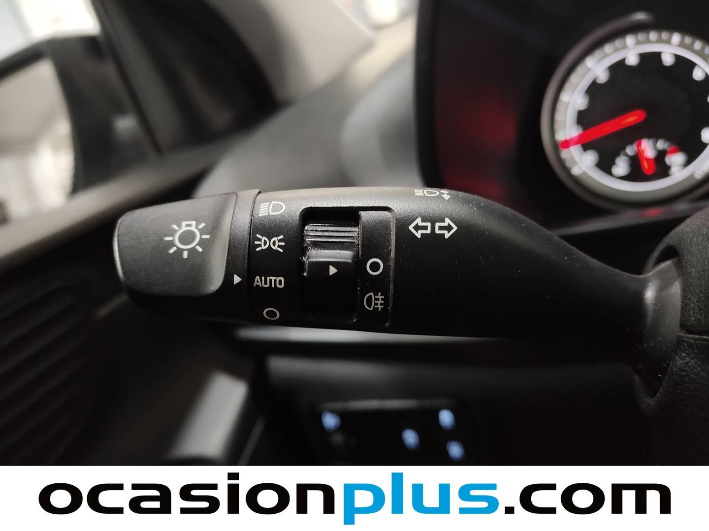 Equipamiento del Hyundai i20 Hyundai i20 1.2 MPI SLE (85 CV)
