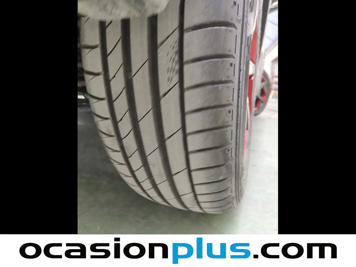 Foto OMODA 5 Omoda 5 1.6 T-GDI Premium DCT  (185 CV)