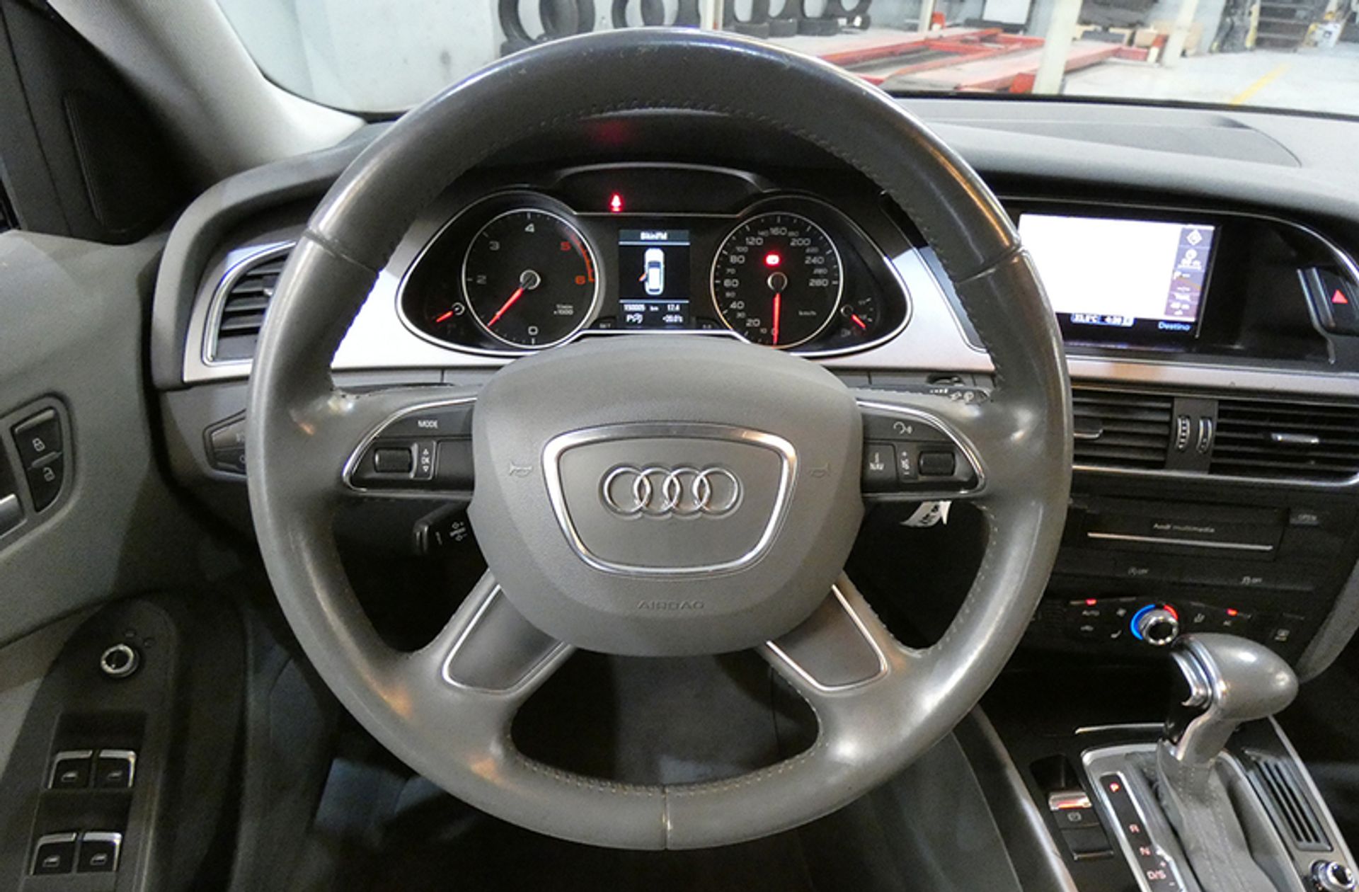 Audi A4 Avant 2.0 TDI multitronic - foto 19