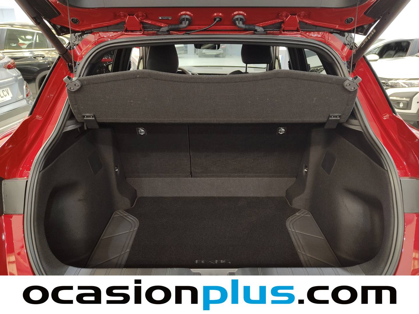 Foto Lexus LBX Lexus LBX 1.5 HEV Emotion+ (136 CV)