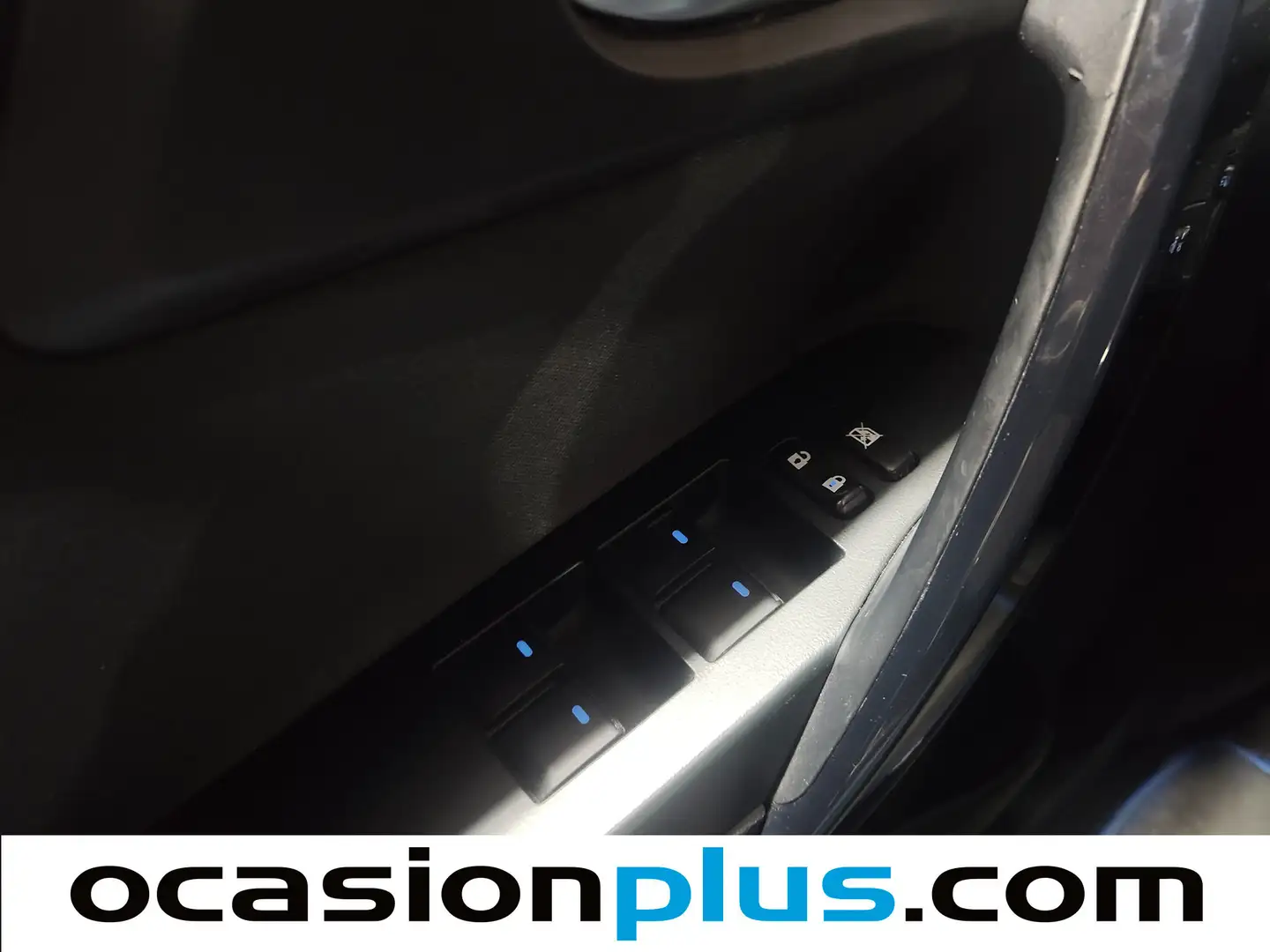 Foto Toyota Auris Toyota Auris 140H Hybrid Feel! (136 CV)