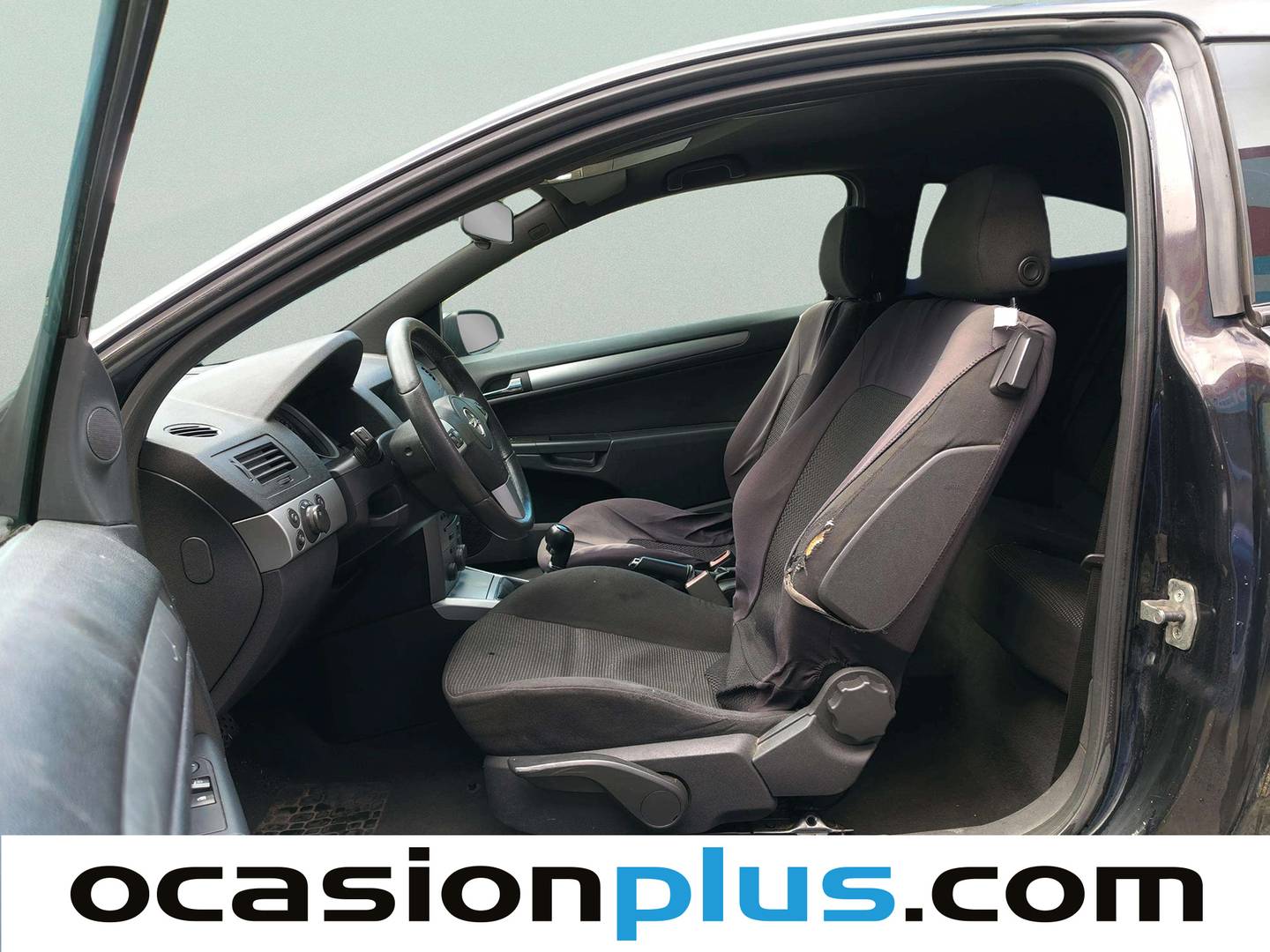 Foto asientos delanteros Opel Astra Opel Astra GTC 1.6 Sport (105 CV)