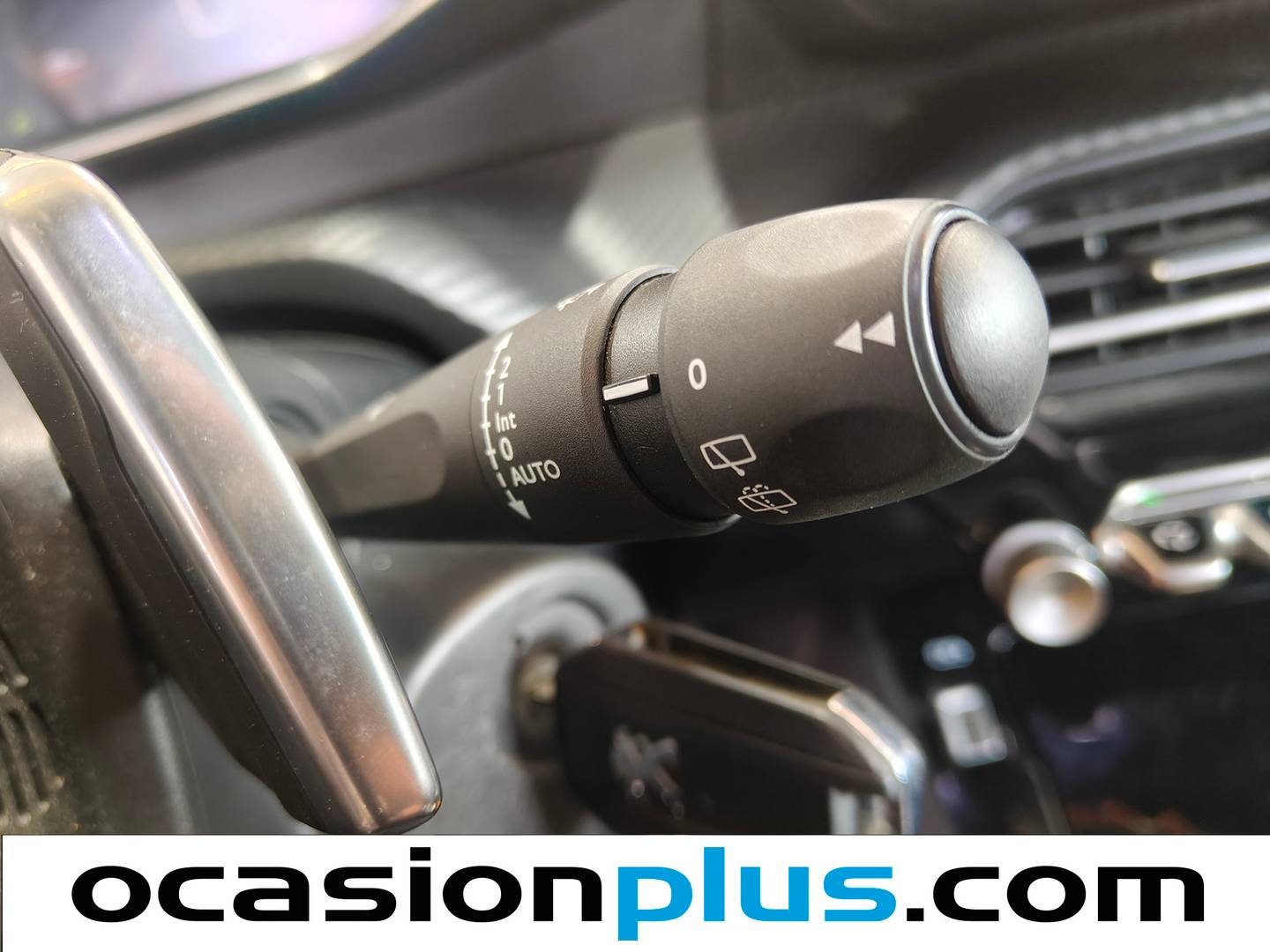 Peugeot 2008 Peugeot 2008 PureTech 130 S&S Allure Pack EAT8 (130 CV) gasolina