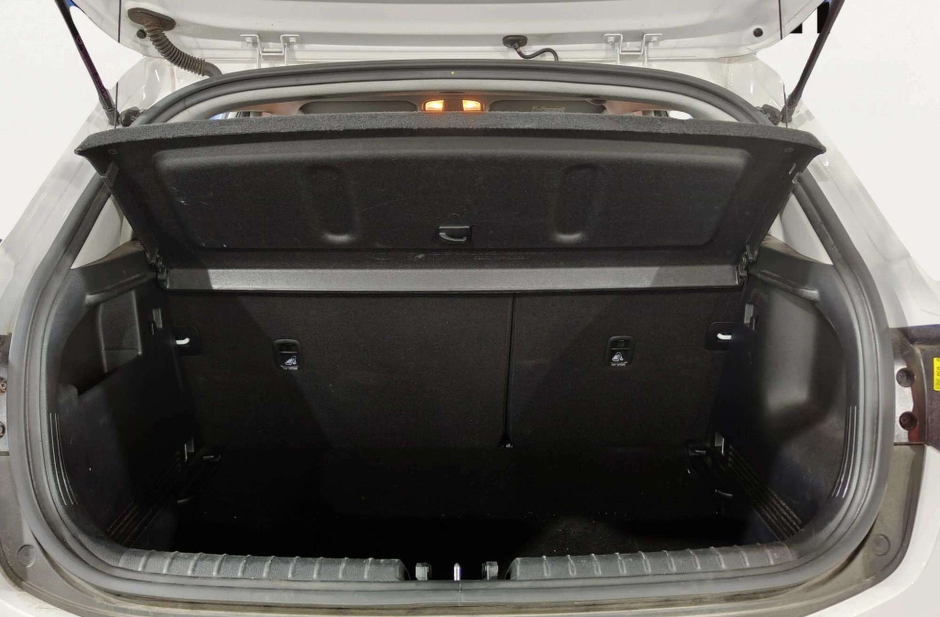 Kia Stonic 1.2 DPi Drive - foto 16