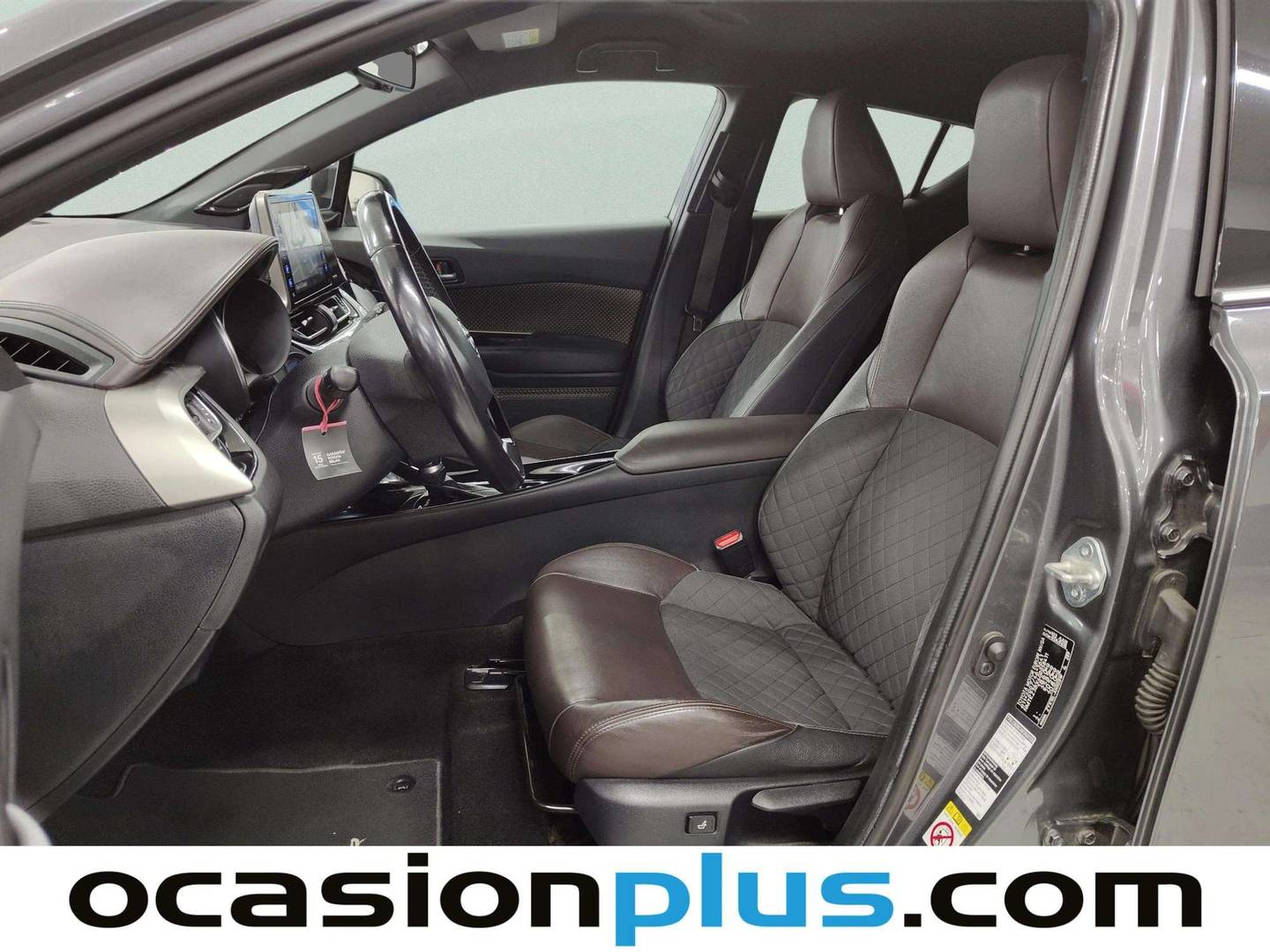 Foto asientos delanteros Toyota C-HR Toyota C-HR 1.8 125H Advance (122 CV)