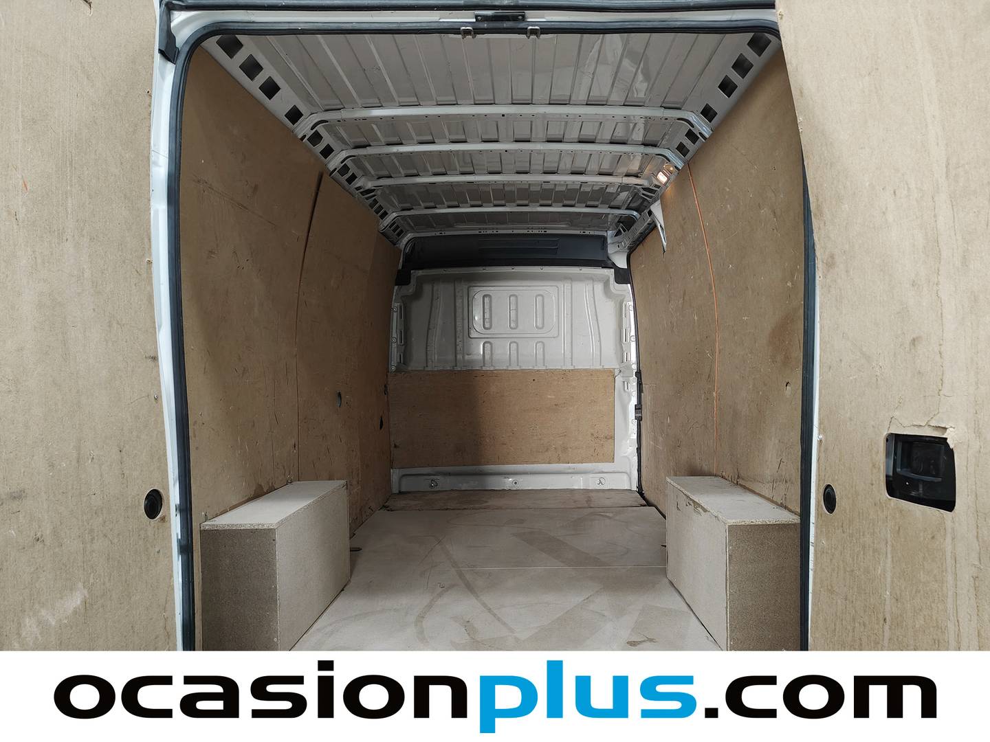 Foto asientos delanteros Peugeot Boxer Peugeot Boxer Furgon BlueHDi 140 S&S 335 L3H2 (140 CV)