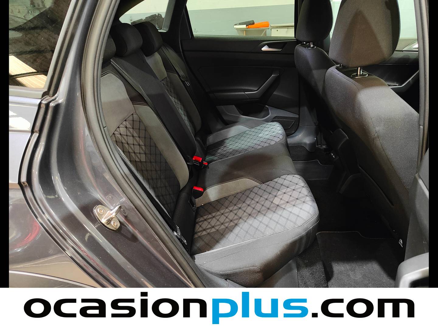 Foto Volkswagen Taigo Volkswagen Taigo R-Line 1.0 TSI (110 CV) DSG