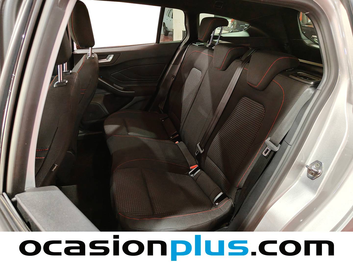 Foto asientos traseros Ford Focus Ford Focus SportBreak 1.0 Ecoboost MHEV ST-Line Auto (155 CV)