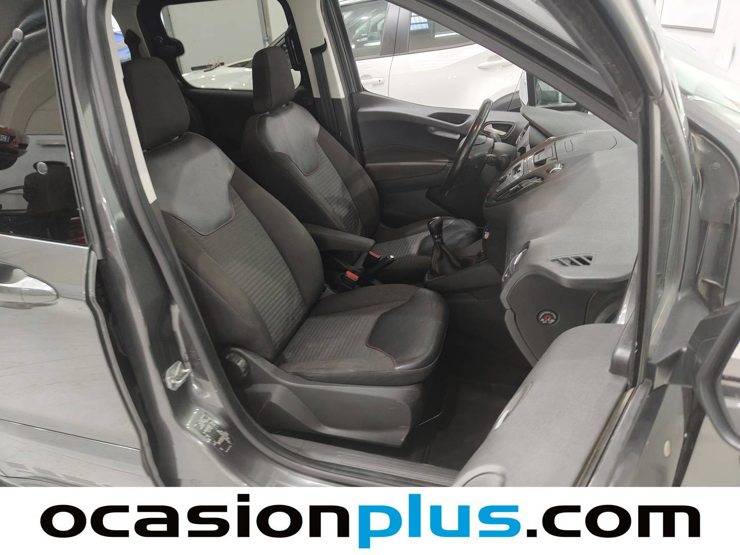 Foto Ford Tourneo Courier Ford Tourneo Courier 1.0 EcoBoost Sport  (100 CV)