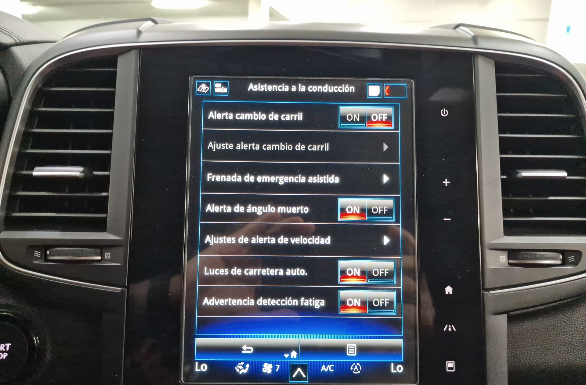Renault Koleos Zen dCi X-Tronic 4x4 - foto 16