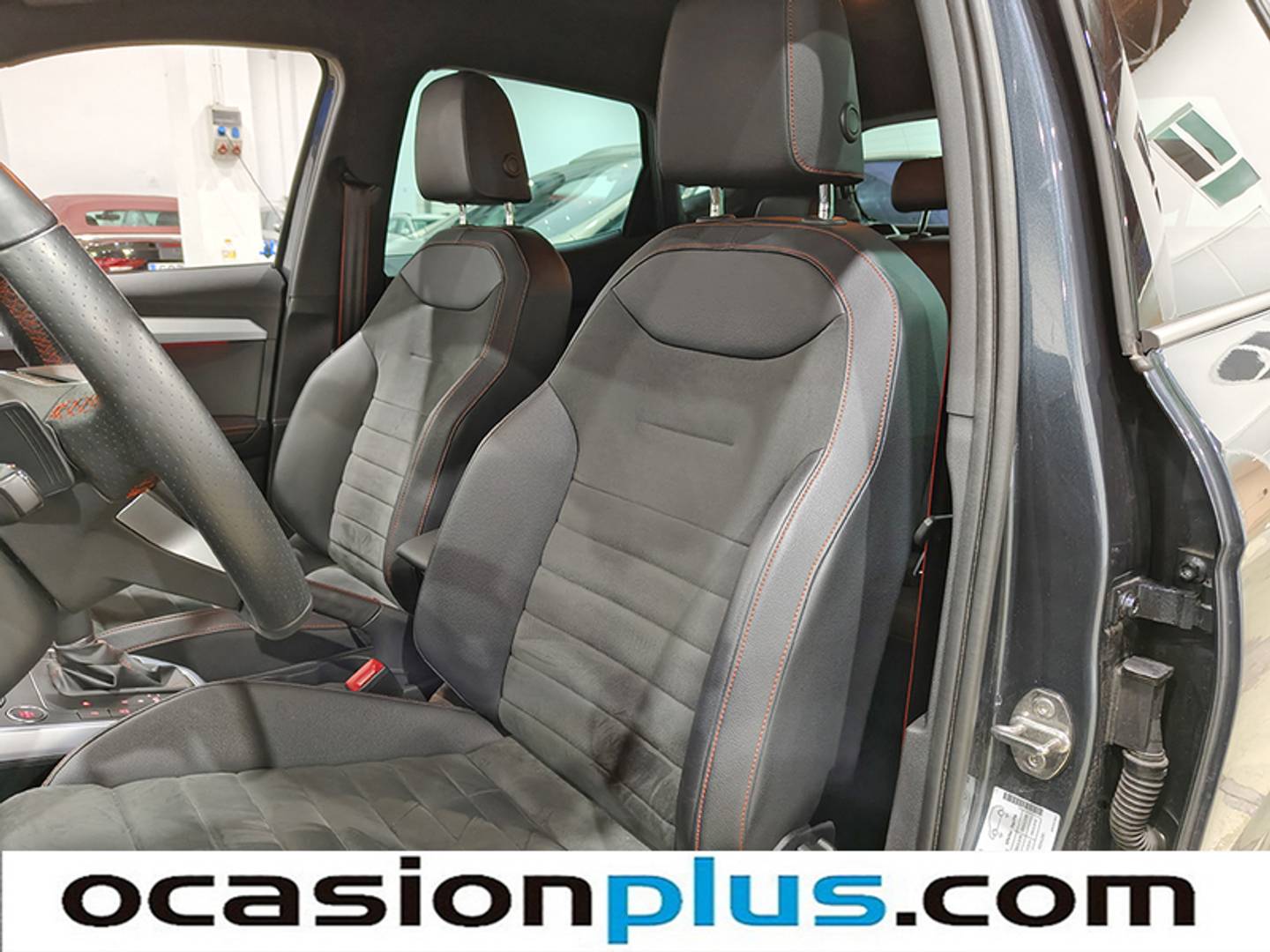 Foto Seat Arona SEAT Arona 1.5 TSI FR Plus DSG (150 CV)