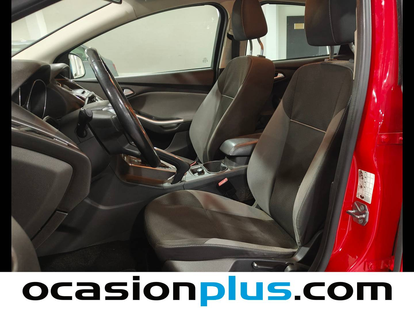Foto asientos delanteros Ford Focus Ford Focus 1.6 TI-VCT Trend Powershift (125 CV)
