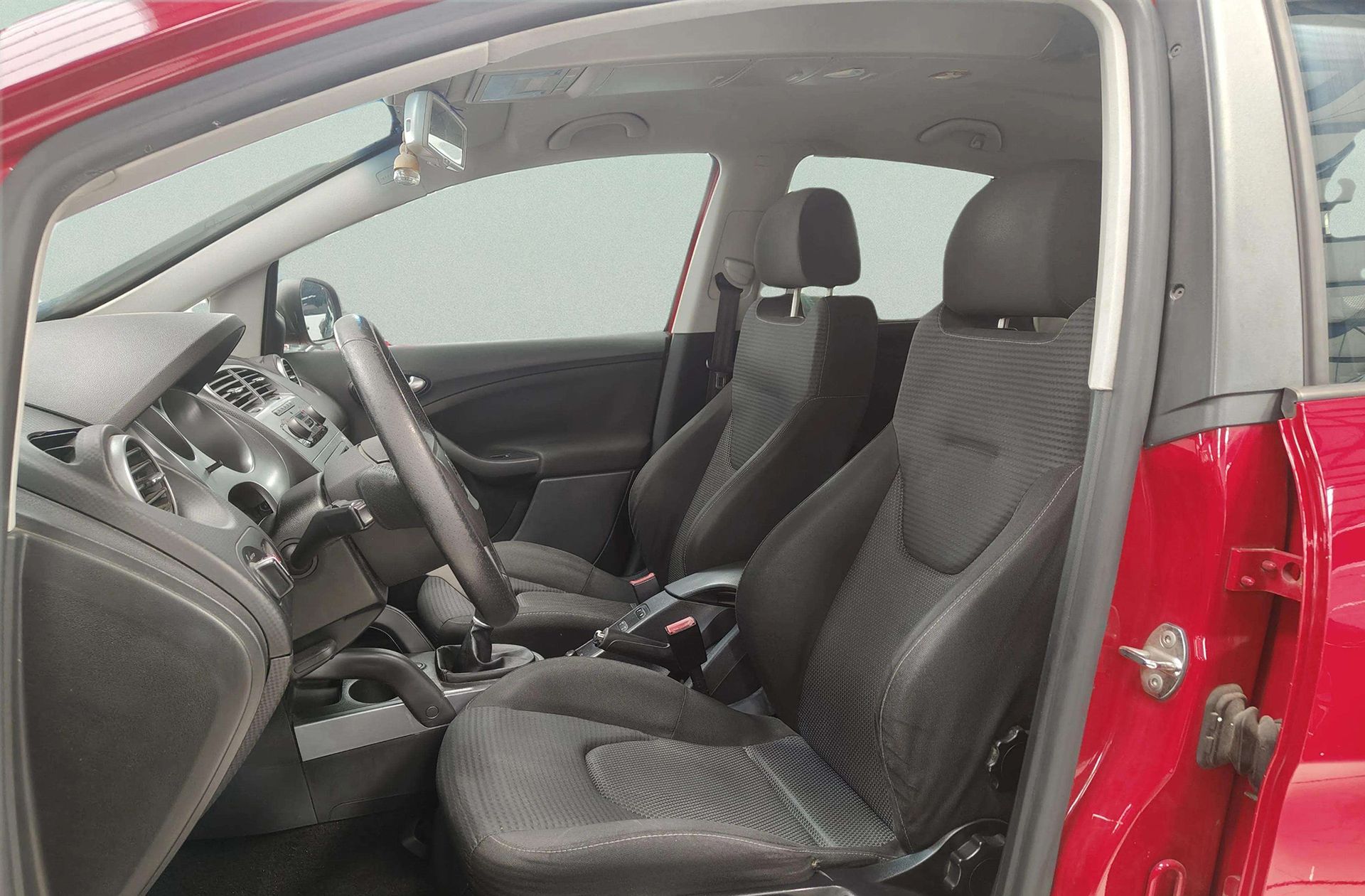 SEAT Altea 1.6 TDI 2WD - foto 8