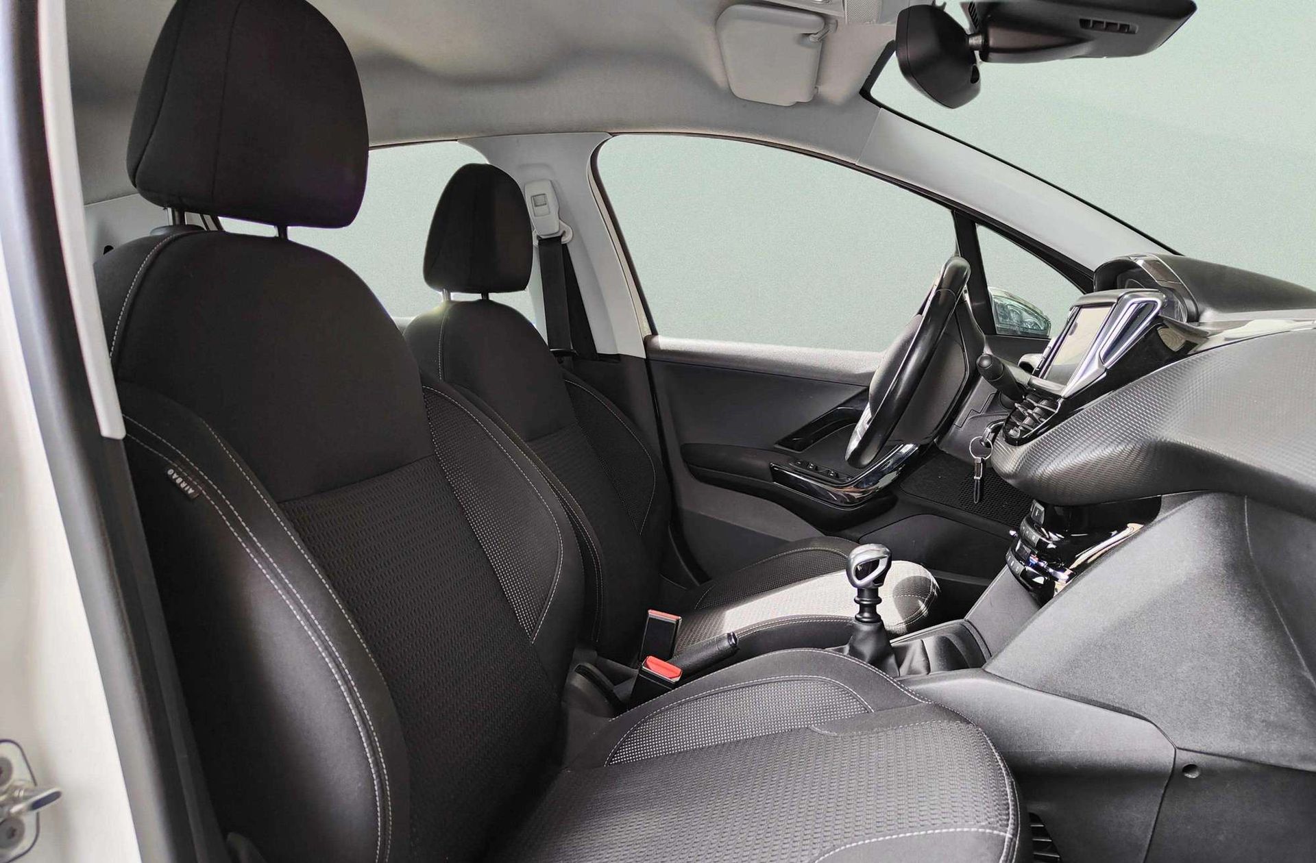 Peugeot 208 PureTech 110 Tech Edition - foto 18