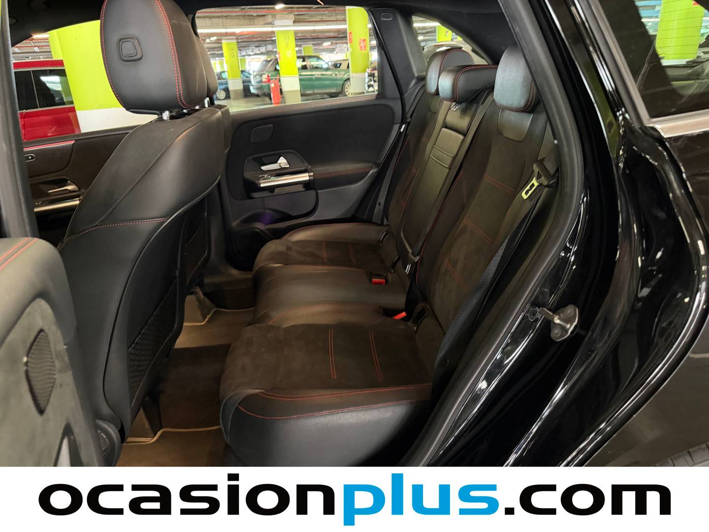Foto asientos traseros Mercedes Clase B Mercedes Clase B Clase B 200 d (150 CV) Pack AMG