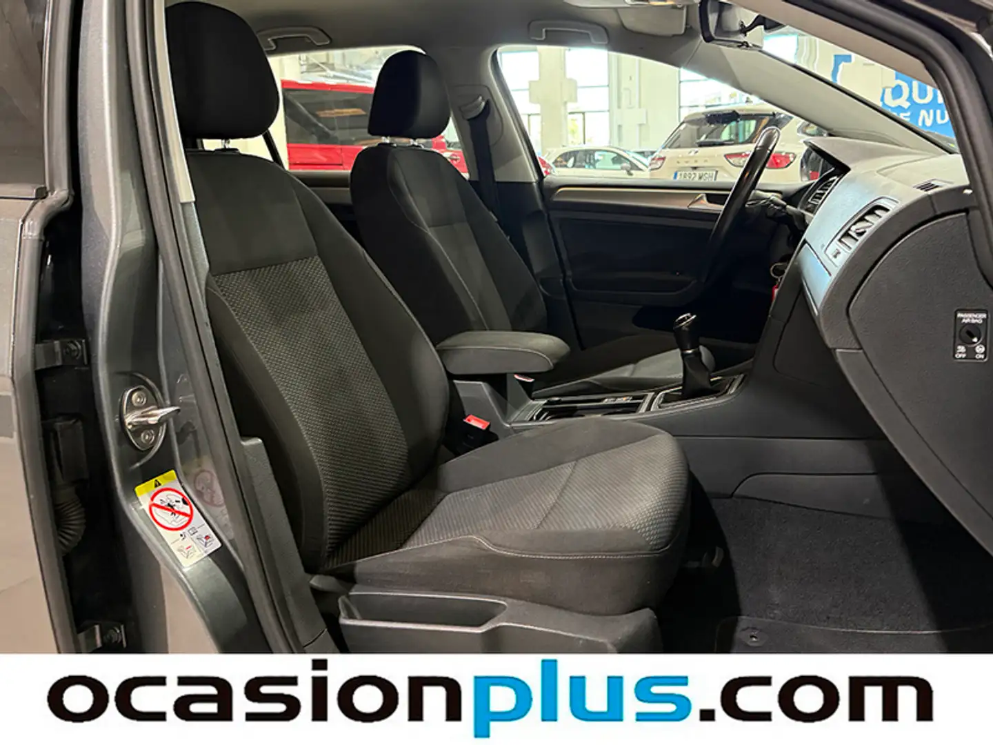 Foto Volkswagen Golf Volkswagen Golf Business 1.0 TSI (110 CV)