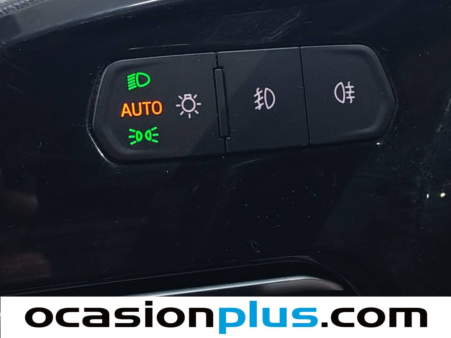 Foto Ford Grand Tourneo Connect Ford Grand Tourneo Connect 1.5 Ecoboost Titanium  (114 CV)