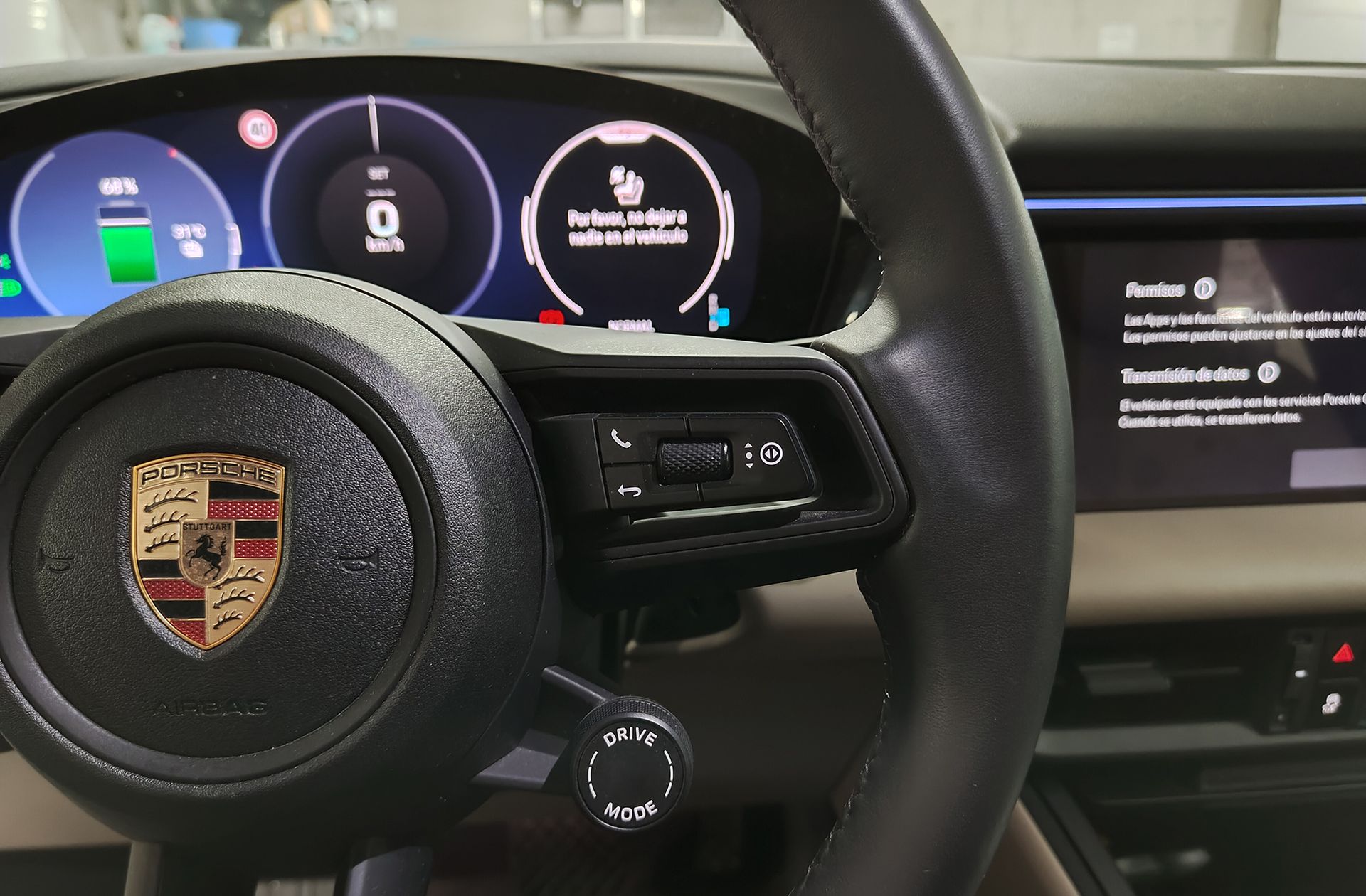 Porsche Macan - foto 40