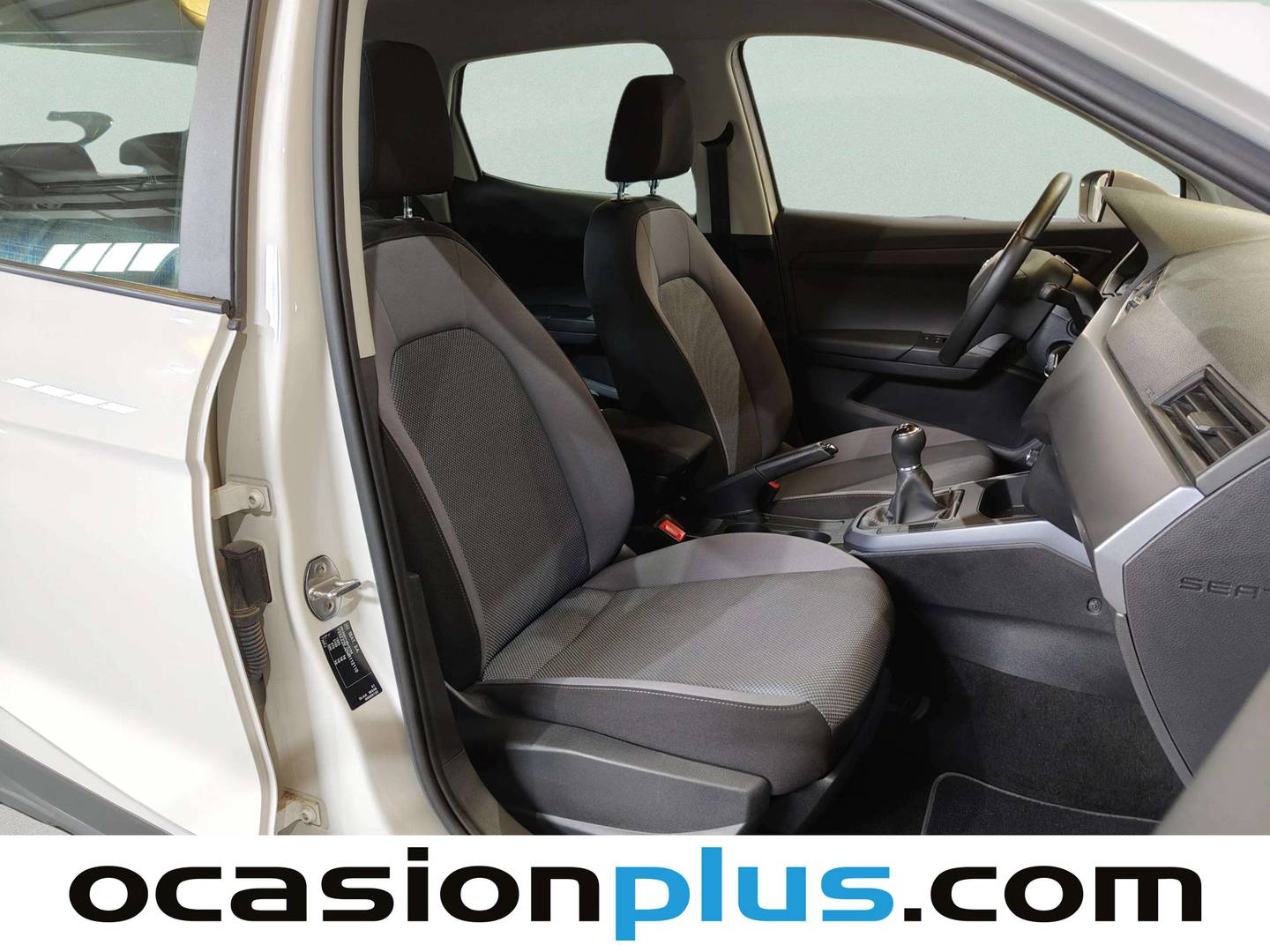 Foto Seat Arona SEAT Arona 1.0 TSI Style Go2 (110 CV)