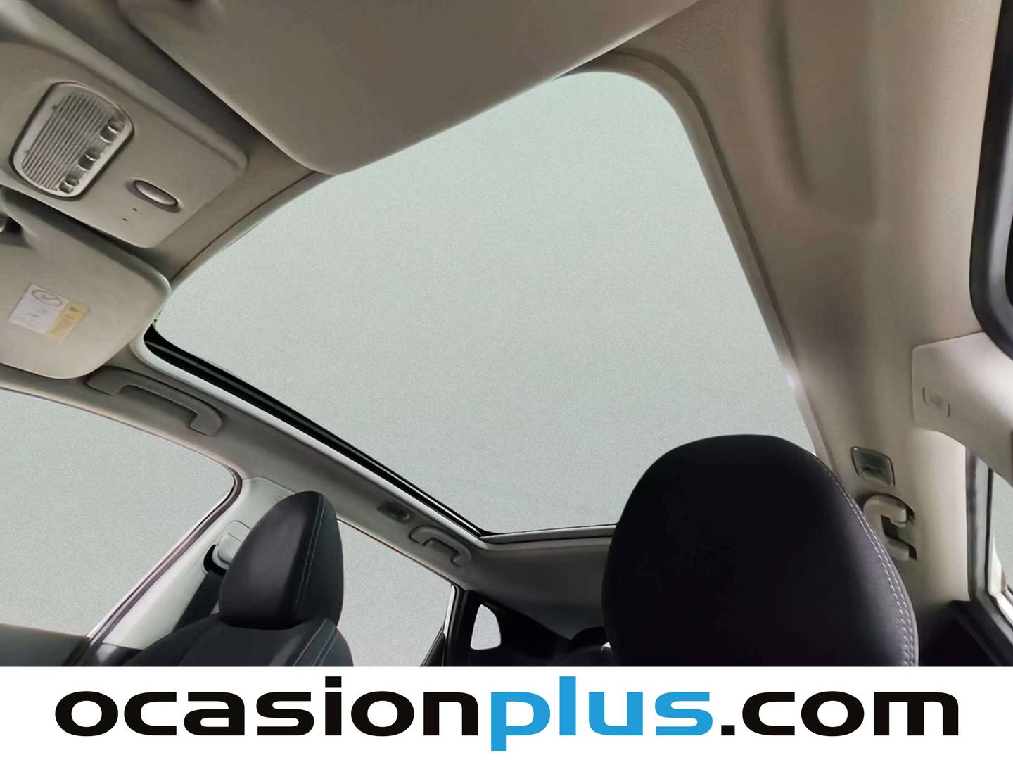 Extras y acabados del Nissan QASHQAI Nissan Qashqai dCi 130 N-Connecta (130 CV)