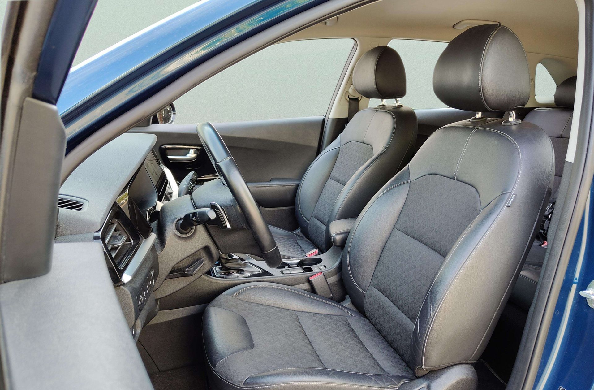 Kia Niro 1.6 GDi HEV Híbrido Emotion - foto 11