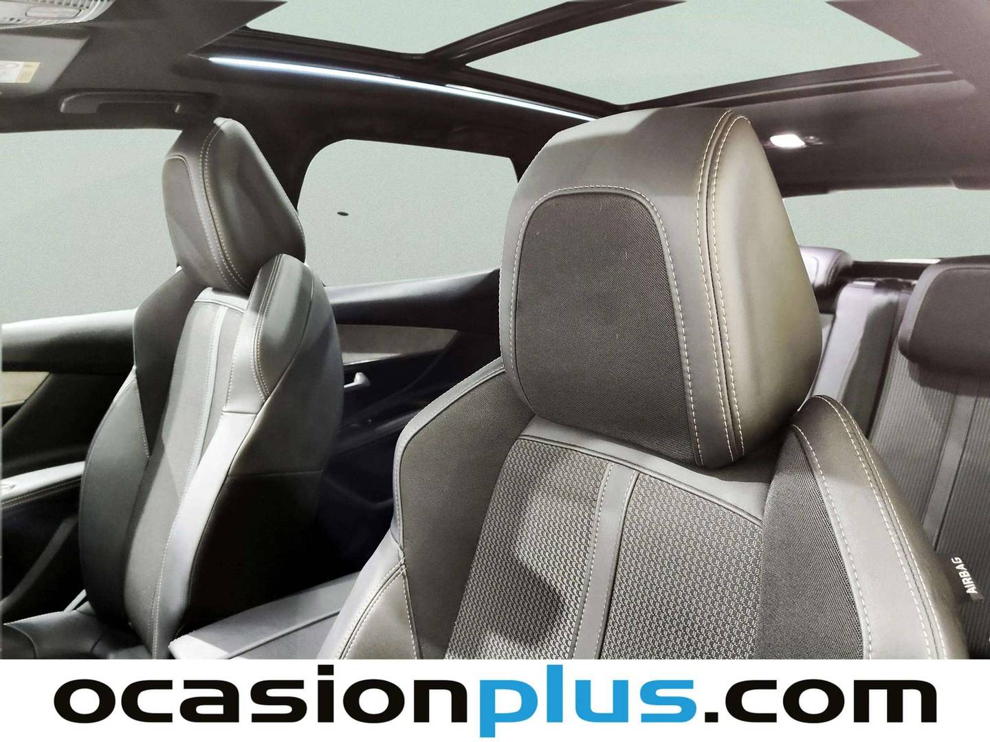 Foto Peugeot 3008 Peugeot 3008 PureTech 130 S&S GT EAT8 (130 CV)