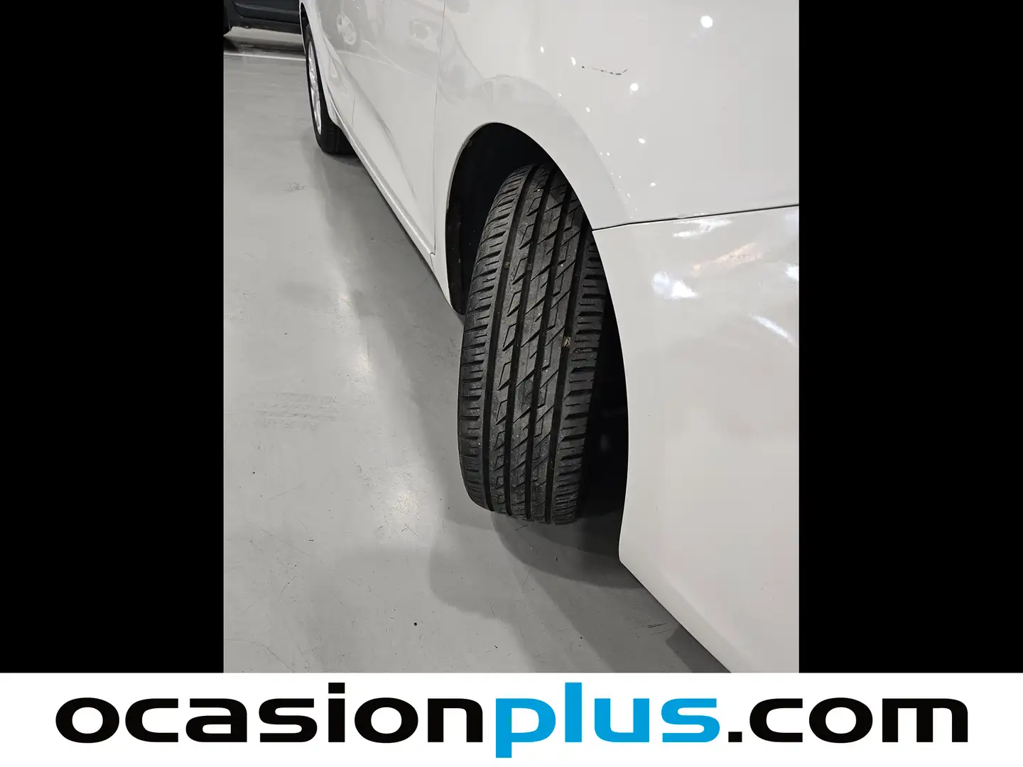 Foto KIA Carens Kia Carens 1.7 CRDi VGT Concept Eco-Dynam (115 CV) 7 PLAZAS