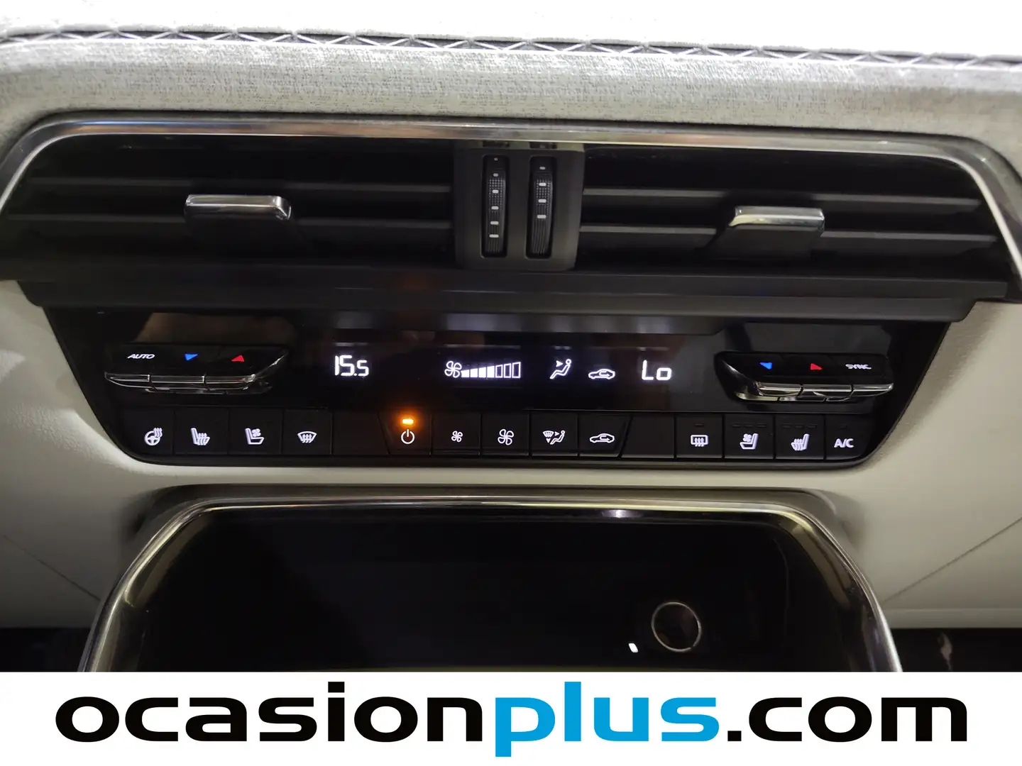 Foto Mazda CX-60 Mazda CX-60 2.5 e-Skyactiv PHEV Takumi (327 CV)