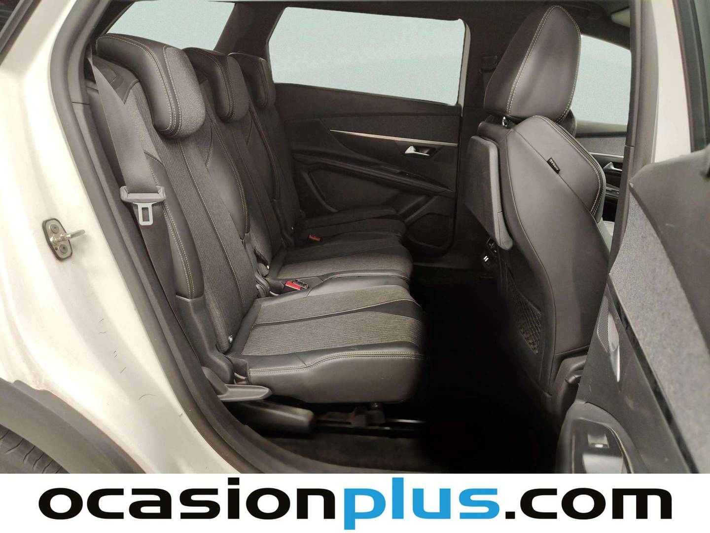 Peugeot 5008 Peugeot 5008 1.2L PureTech S&S GT Line (130 CV) 7 Plazas de segunda mano