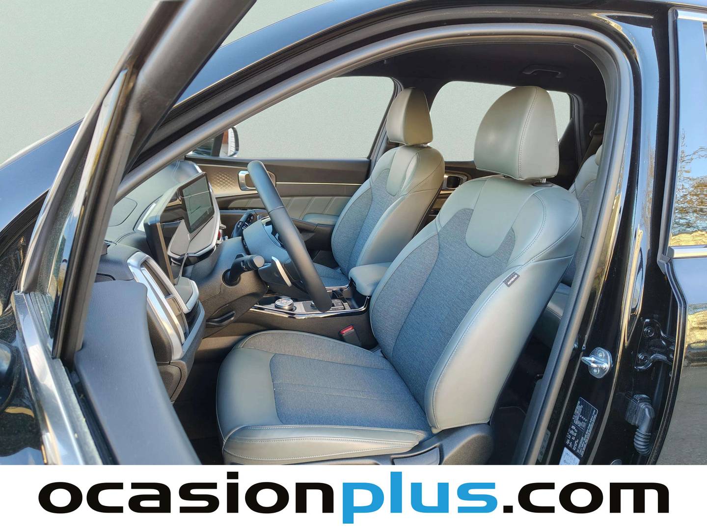 Foto KIA Sorento Kia Sorento 1.6 T-GDi HEV Drive 4x2 (230 CV) 7 Plazas