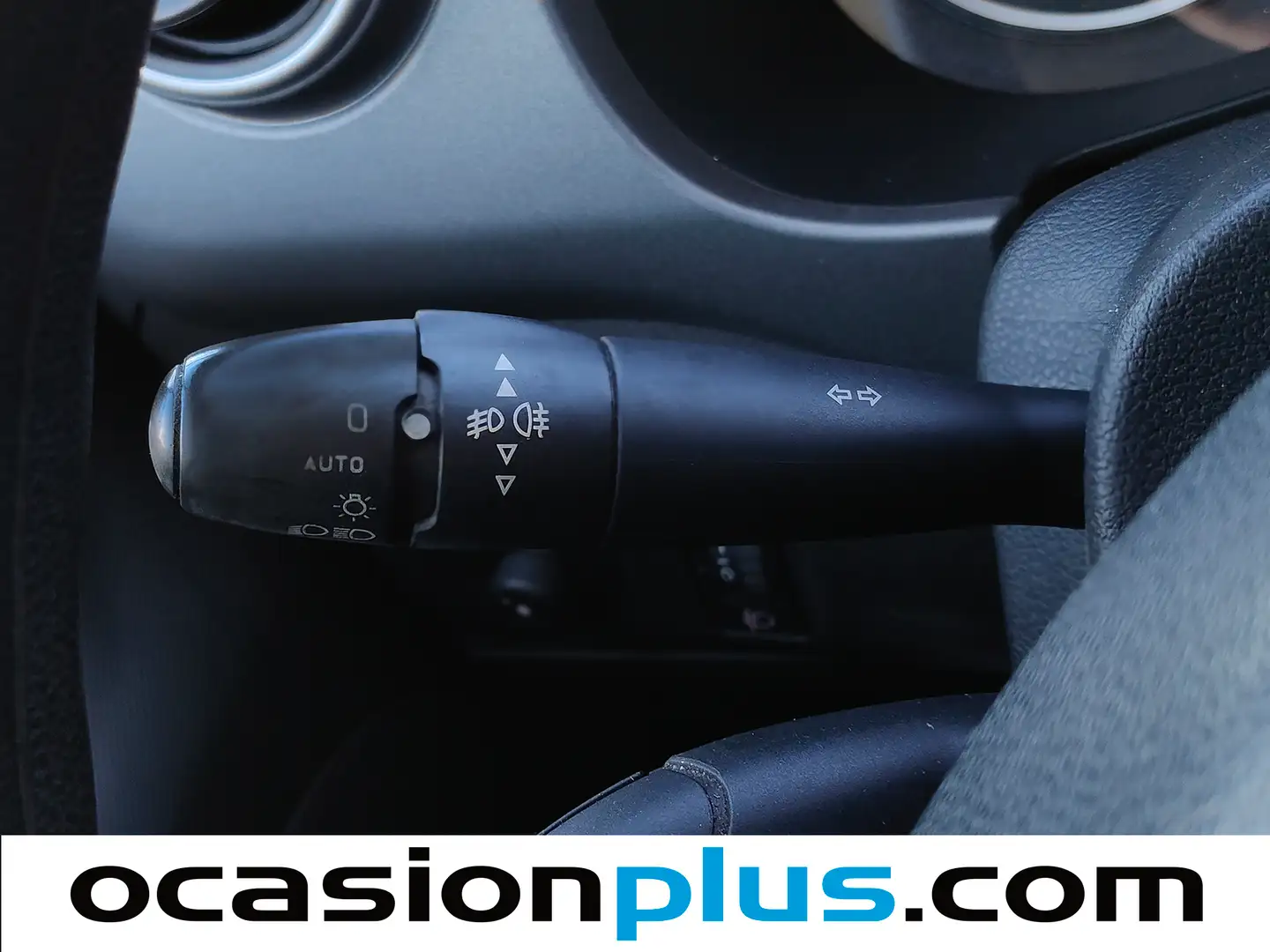 Foto Peugeot Partner Peugeot Partner Tepee Tepee BlueHDi 1.6 100 Outdoor (100 CV)