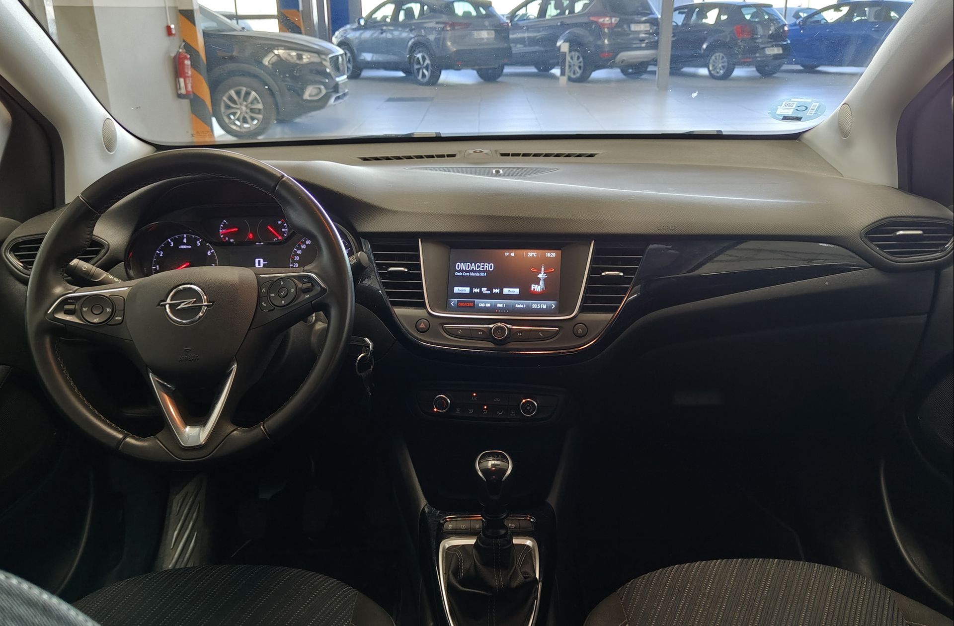 Opel Crossland 1.2 Design Line 120 Aniversario - foto 6