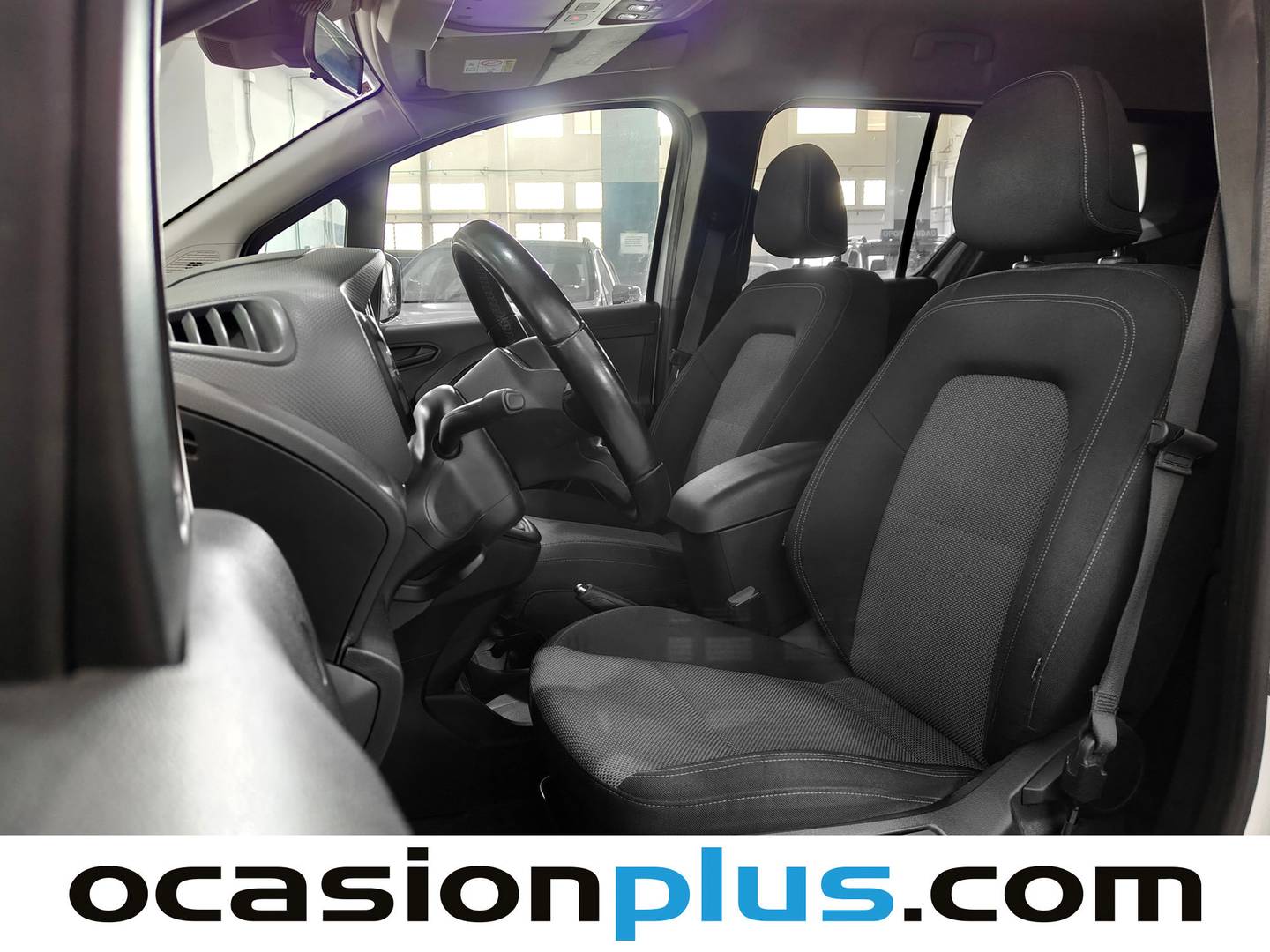 Foto asientos delanteros Mercedes Citan Mercedes Citan Combi 110 CDI Tourer Base Largo (95 CV)