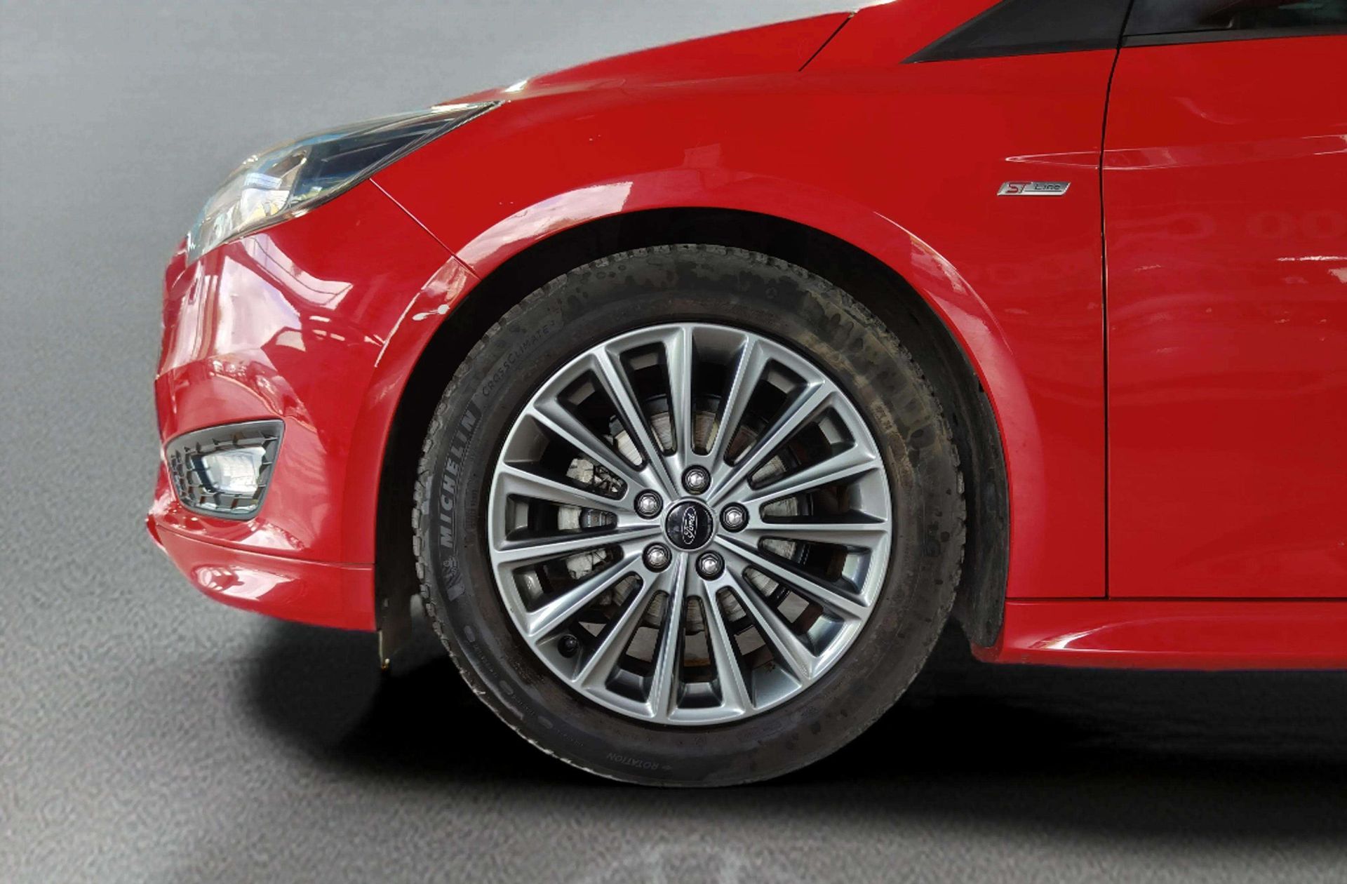 Ford Focus 1.0 EcoBoost ST-Line - foto 34