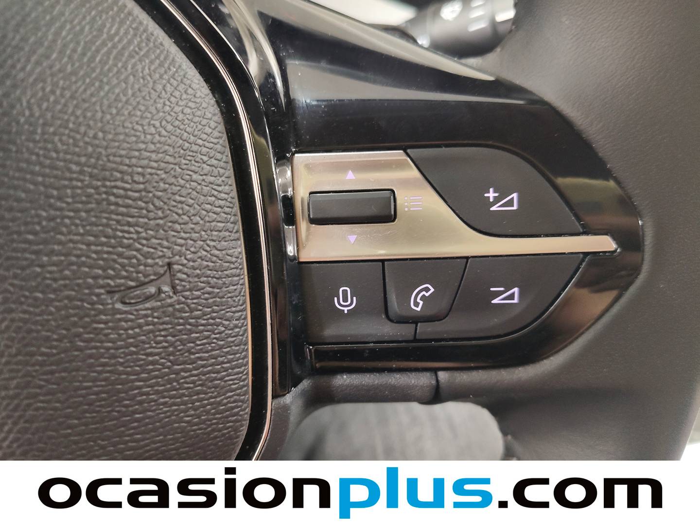 Peugeot 408 Peugeot 408 Allure Hybrid 145 eDCS6 (145 CV) seminuevo