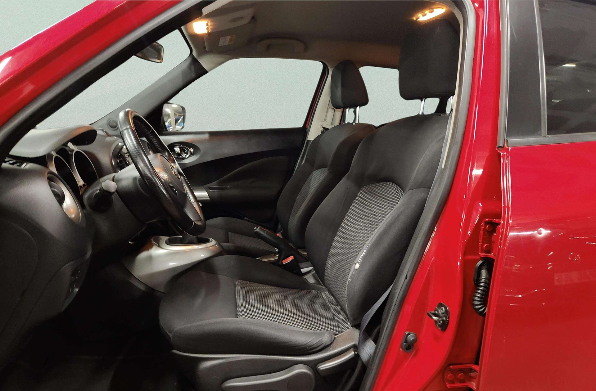 Nissan Juke DIG-T Acenta - foto 8