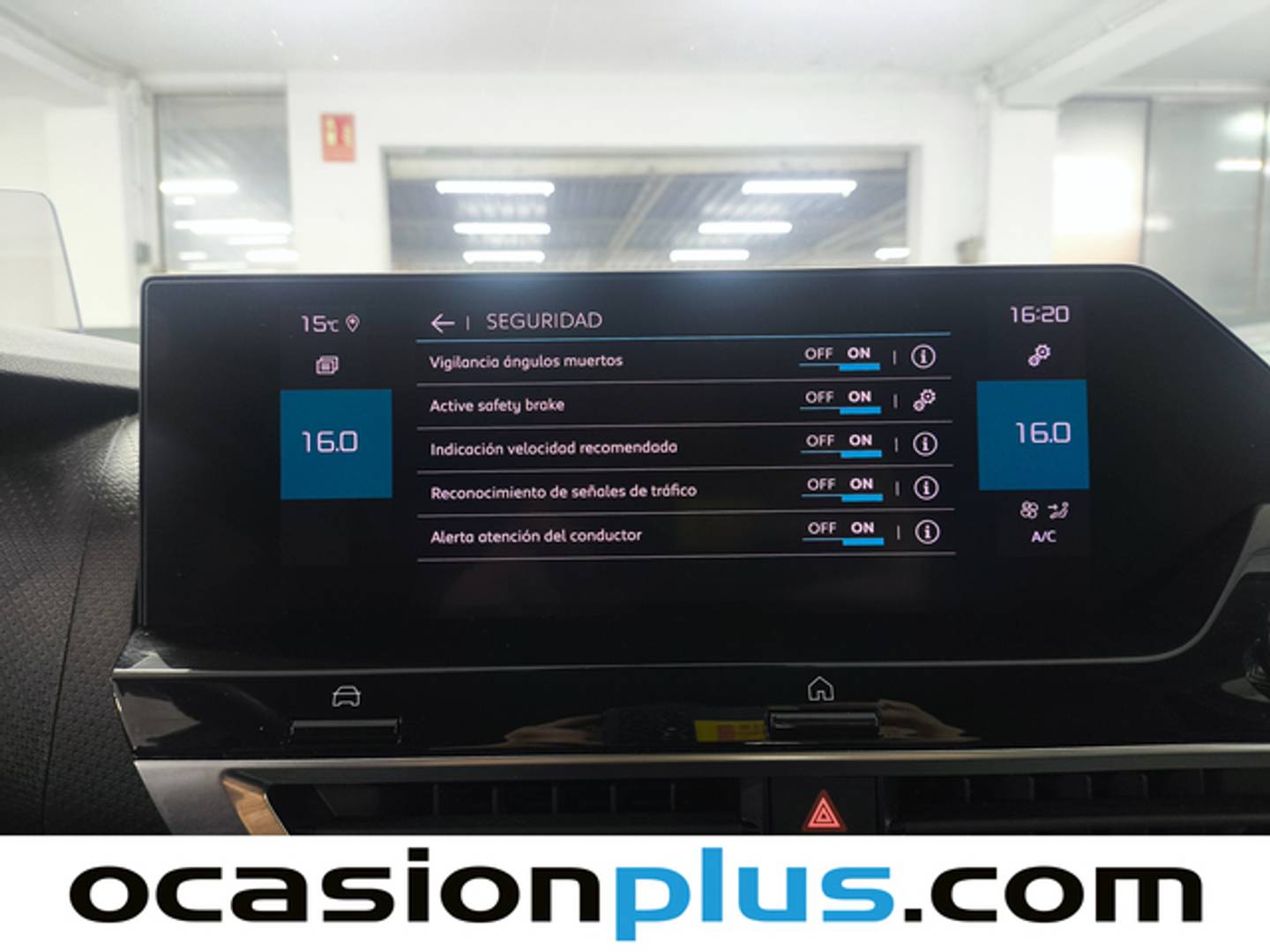 Foto Citroën C4 Citroen C4 BlueHDi 130 S&S Shine EAT8 (130 CV)